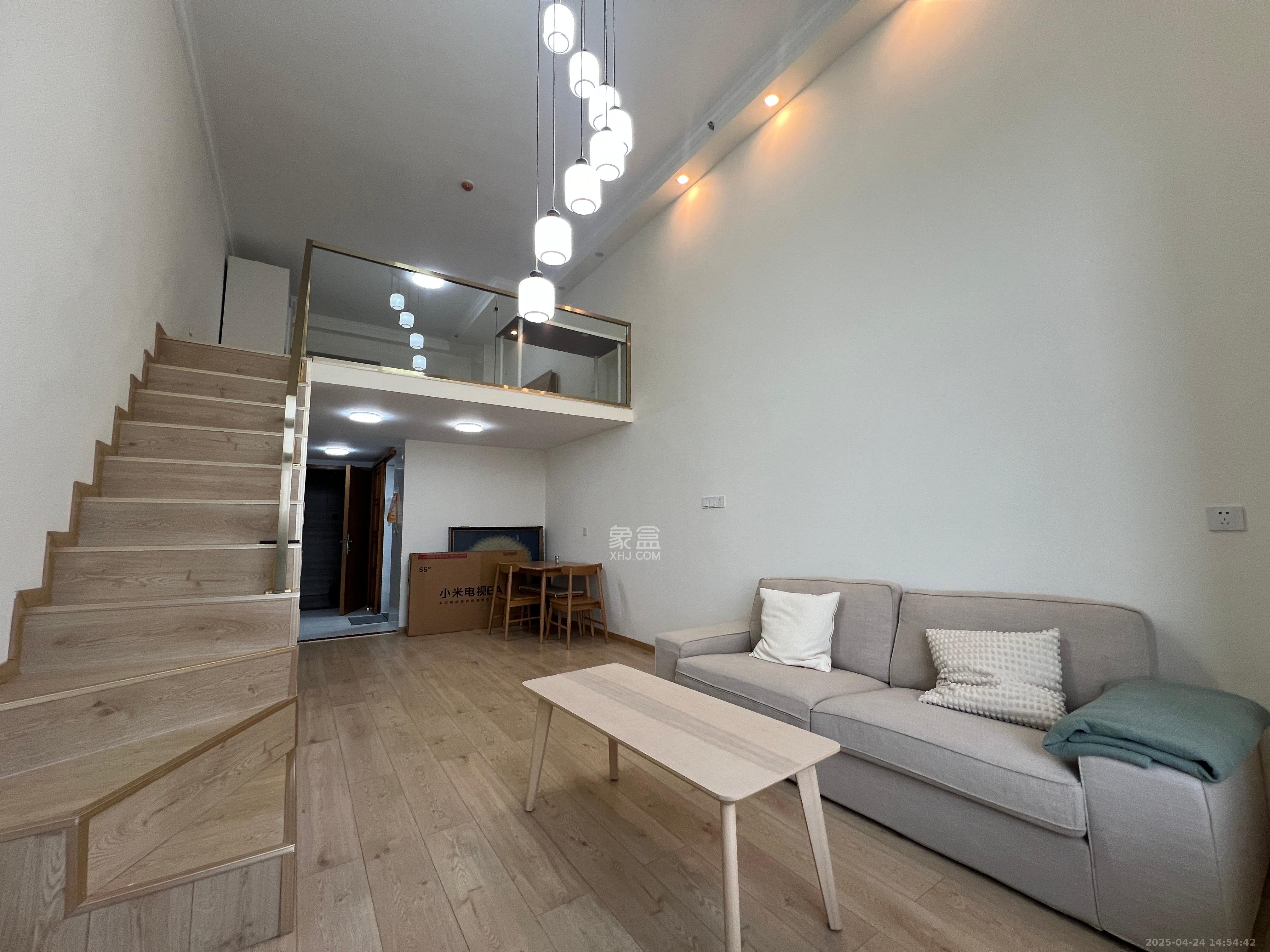 明昇壹城(明昇时代广场)三期 1室1厅1卫 2200.0元/月 明昇壹城(明昇时代广场)三期 1室1厅1卫 2200.0元/月室内图