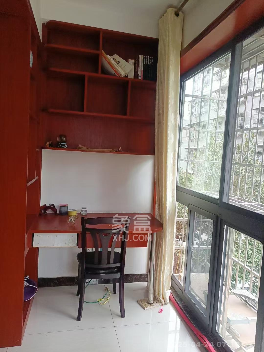 黄鹤小区3片 3室2厅2卫 2300.0元/月 黄鹤小区3片 3室2厅2卫 2300.0元/月室内图