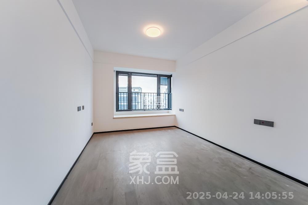 轨道万科悦府  3室2厅1卫    3300.0元/月 轨道万科悦府  3室2厅1卫    3300.0元/月室内图