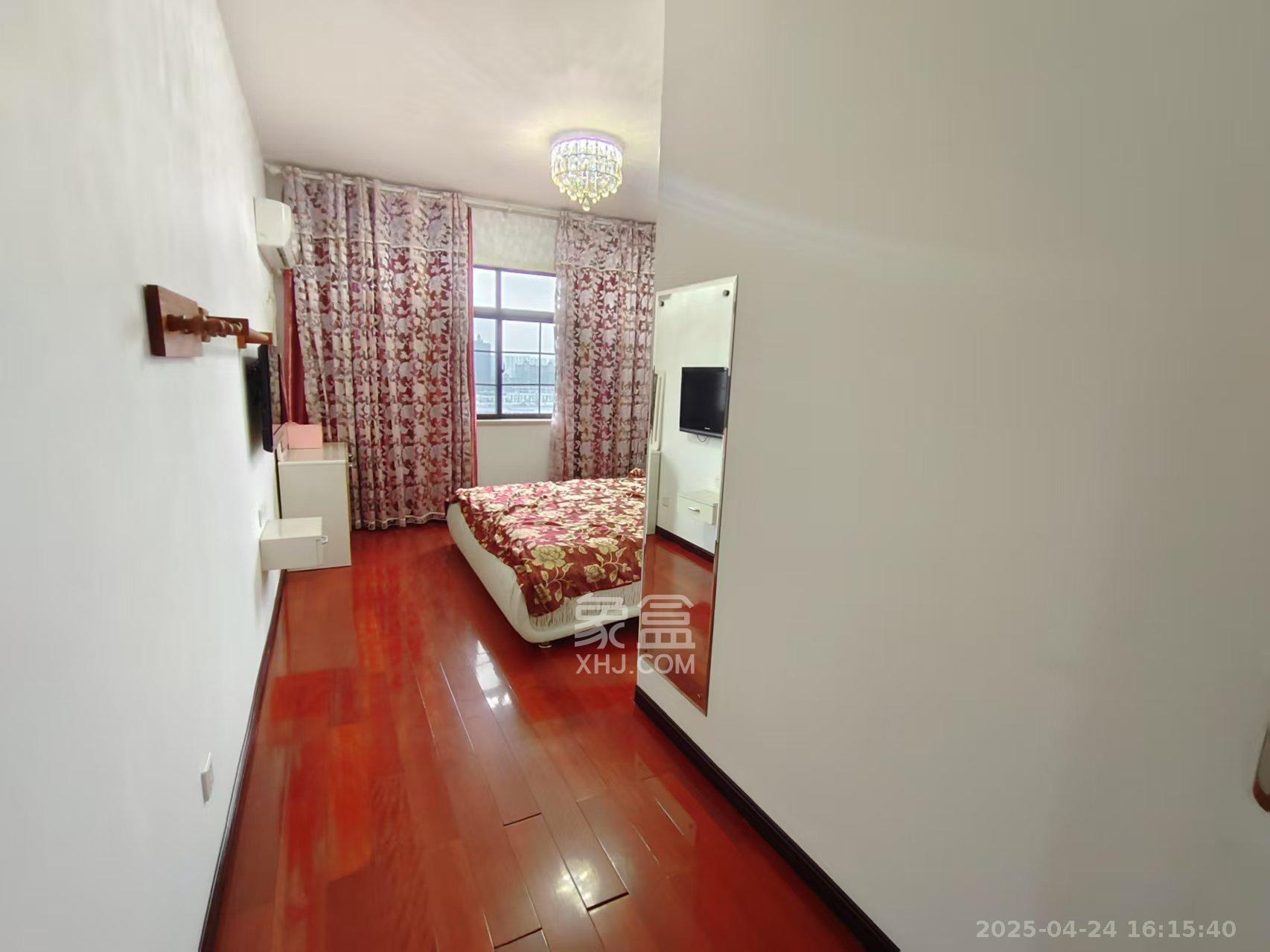 盘龙名府 3室2厅1卫 1600.0元/月 盘龙名府 3室2厅1卫 1600.0元/月室内图