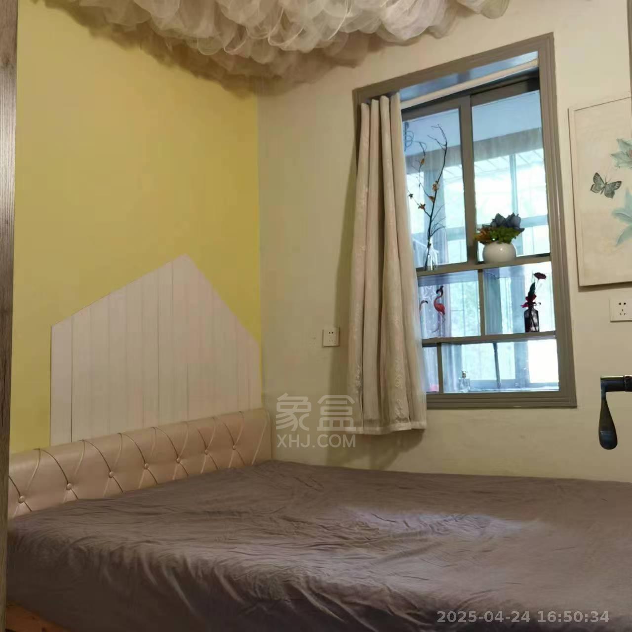 铁路小区 2室2厅1卫 1200.0元/月 铁路小区 2室2厅1卫 1200.0元/月室内图