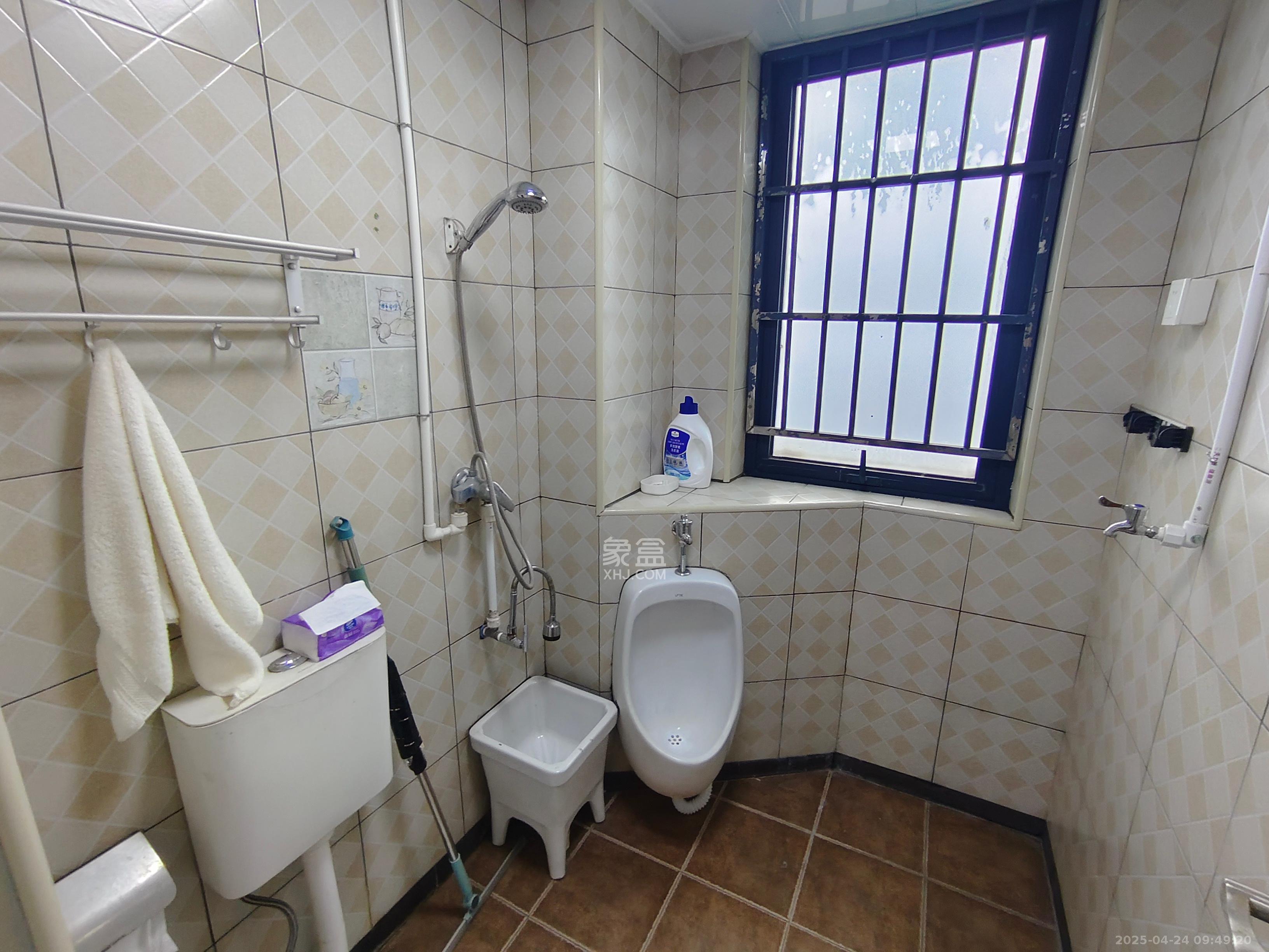 北京御园一二期(国泰嘉园)  4室2厅2卫    3500.0元/月 北京御园一二期(国泰嘉园)  4室2厅2卫    3500.0元/月室内图