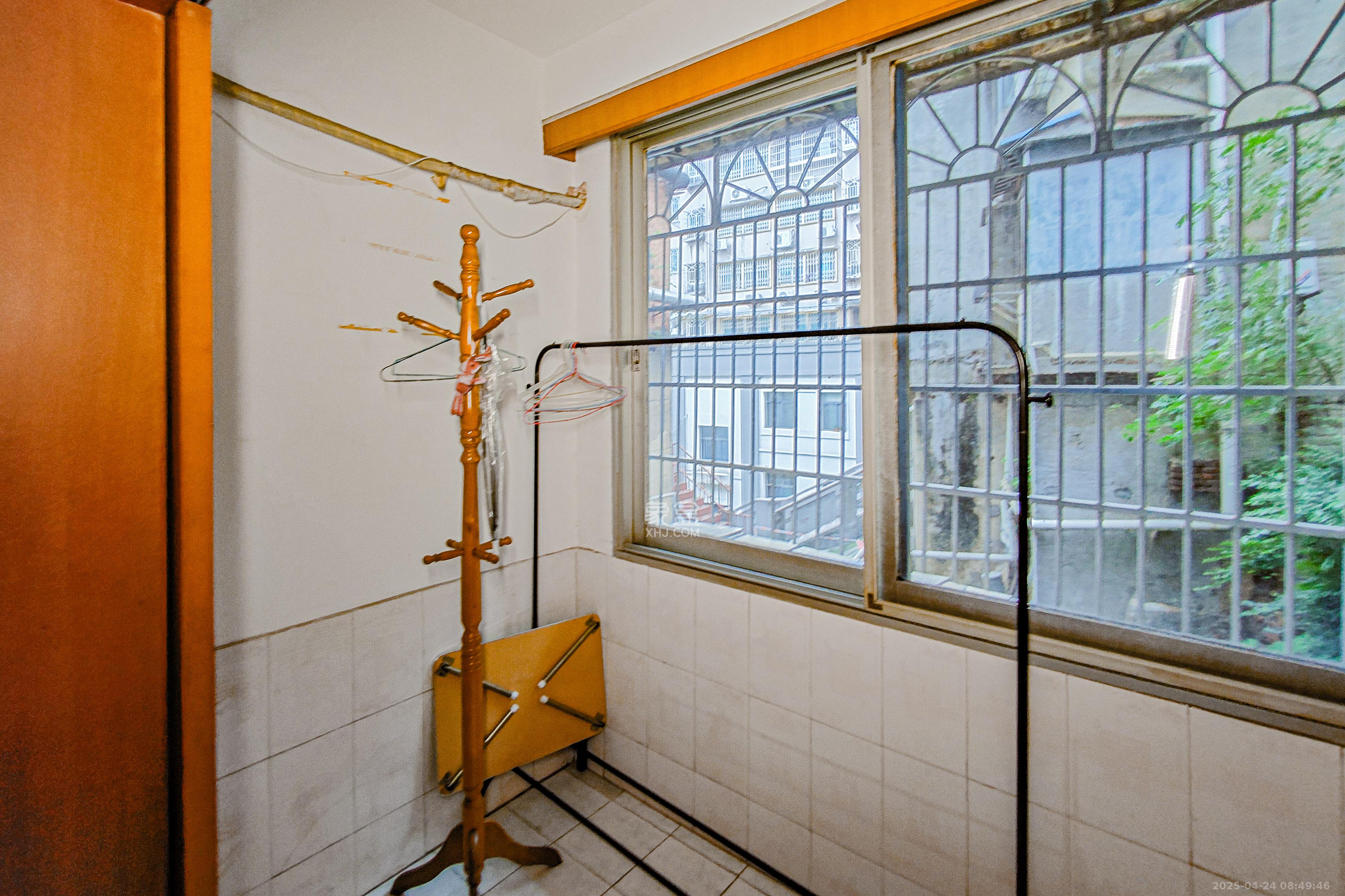 天心里散盘 3室1厅1卫 75.0万 天心里散盘 3室1厅1卫 75.0万阳台