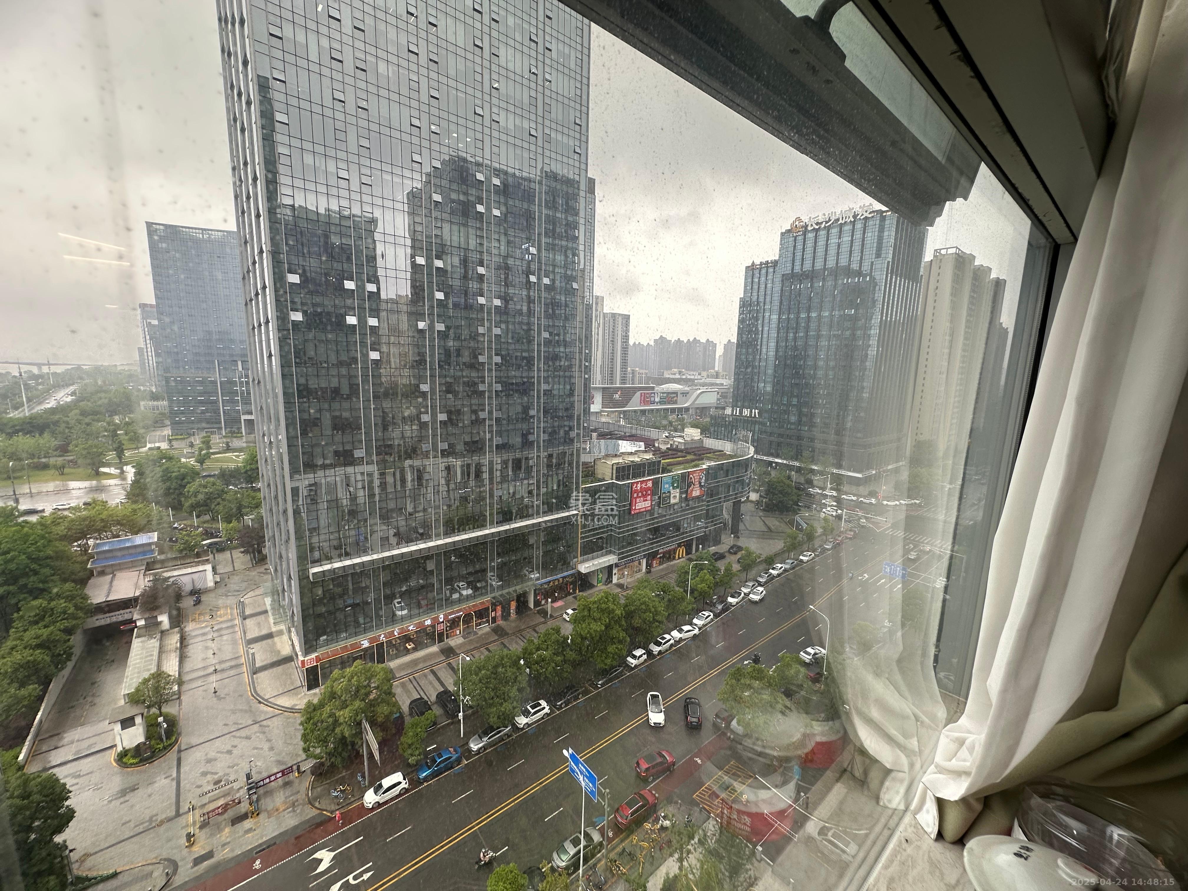 奥克斯滨仕花园（奥克斯洋湖广场/奥克斯中心）  2室2厅2卫   3680.00元/月室内图