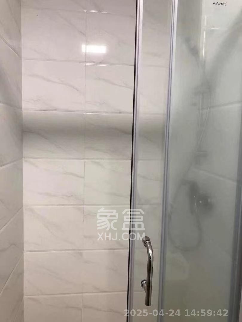 碧桂园星城首府  1室1厅1卫   1300.00元/月室内图1