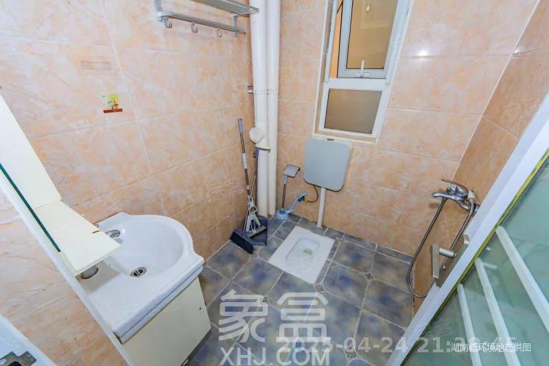 北辰三角洲E4区  3室2厅1卫   3000.00元/月室内图