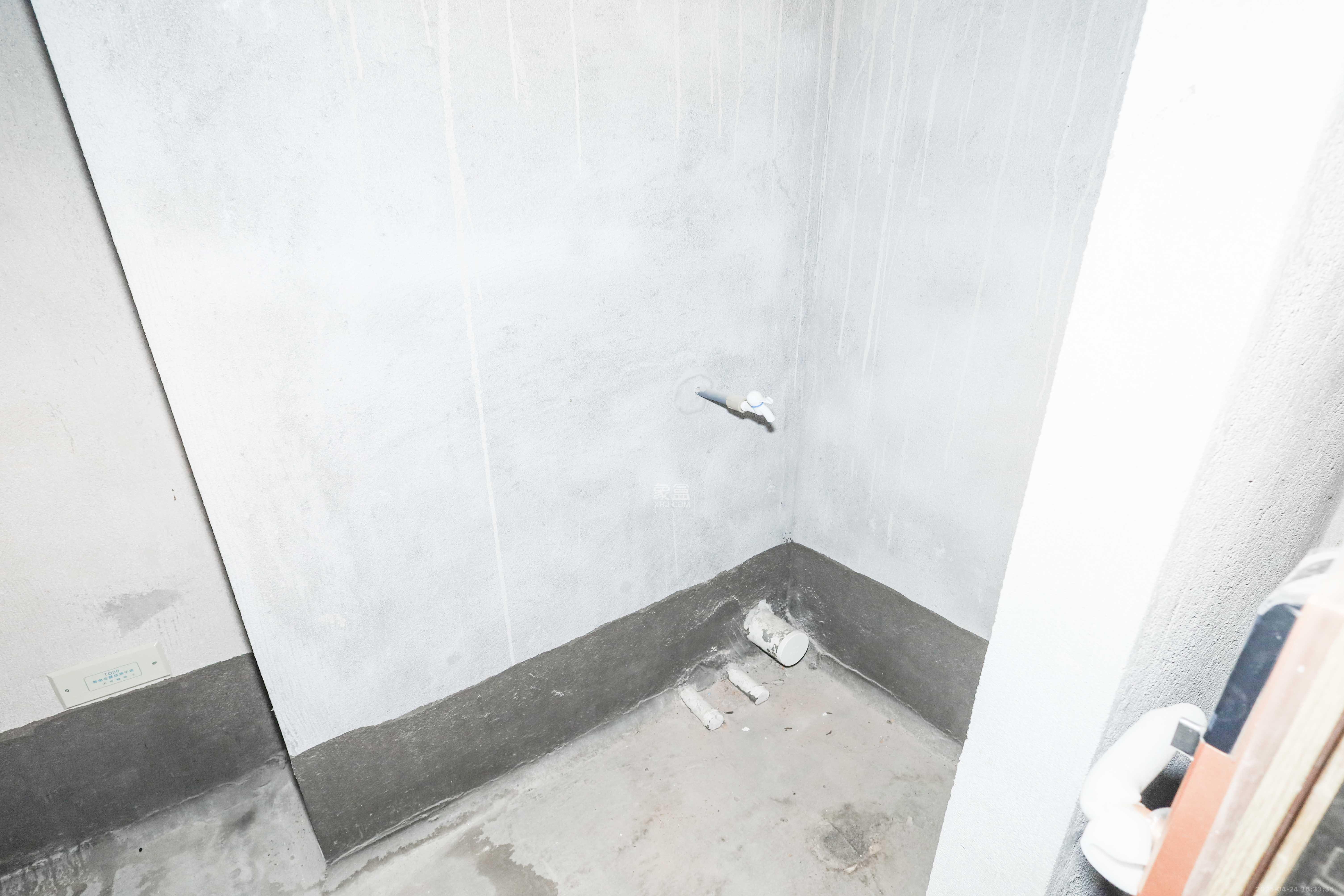 福晟翡翠湾  1室0厅0卫    32.8万卫生间