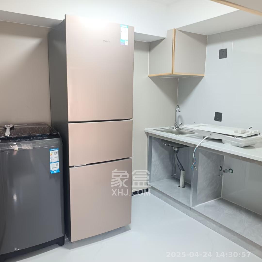 鸿铭中心  1室0厅0卫   1299.00元/月室内图