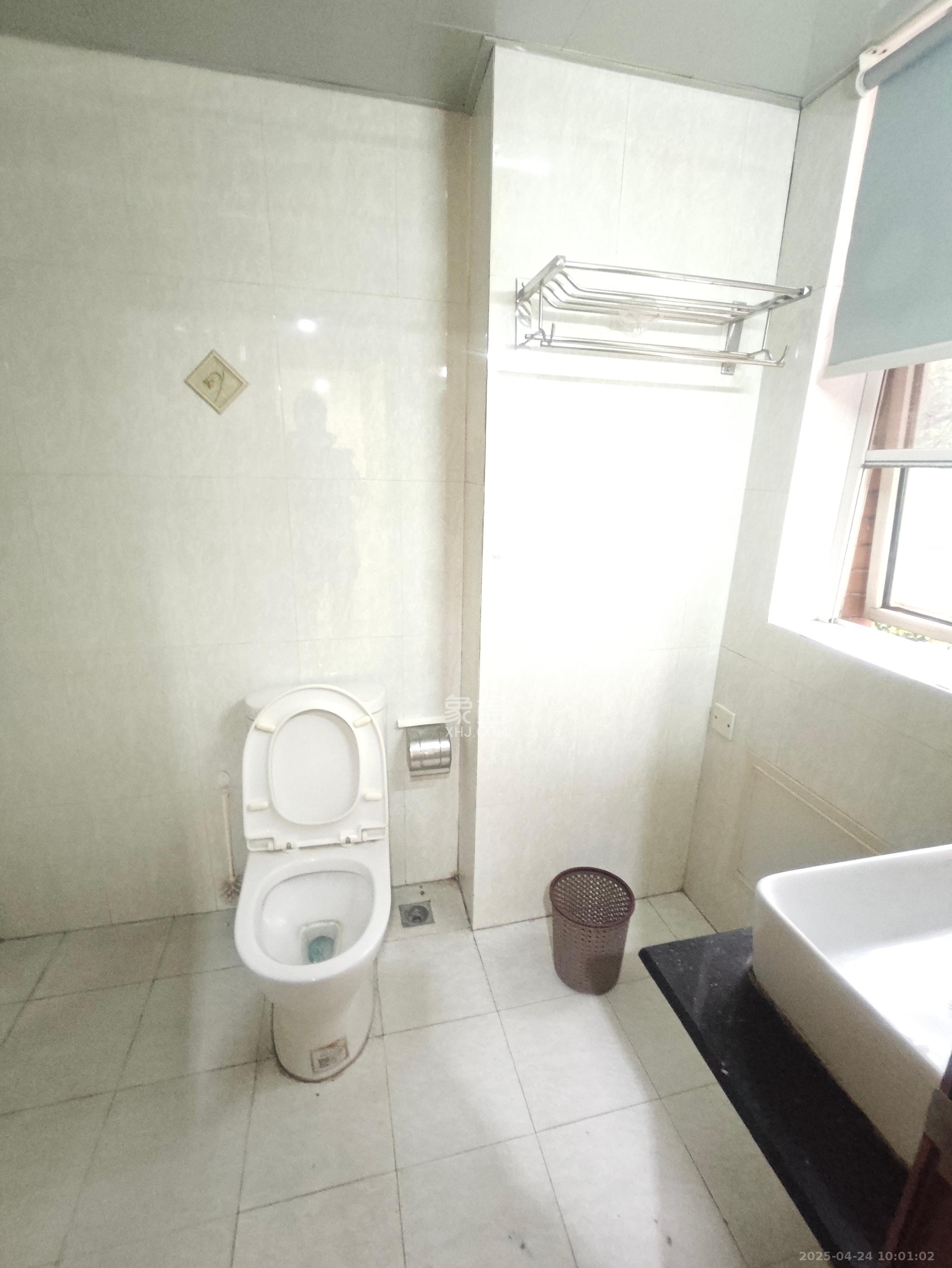 地质家园一、二期(地泰人民公馆)  1室0厅0卫    3600.0元/月 地质家园一、二期(地泰人民公馆)  1室0厅0卫    3600.0元/月室内图