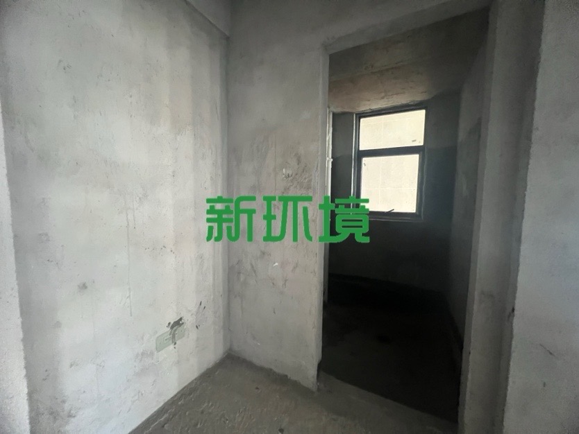 山水印象澜庭 3室2厅2卫 85.0万 山水印象澜庭 3室2厅2卫 85.0万客厅