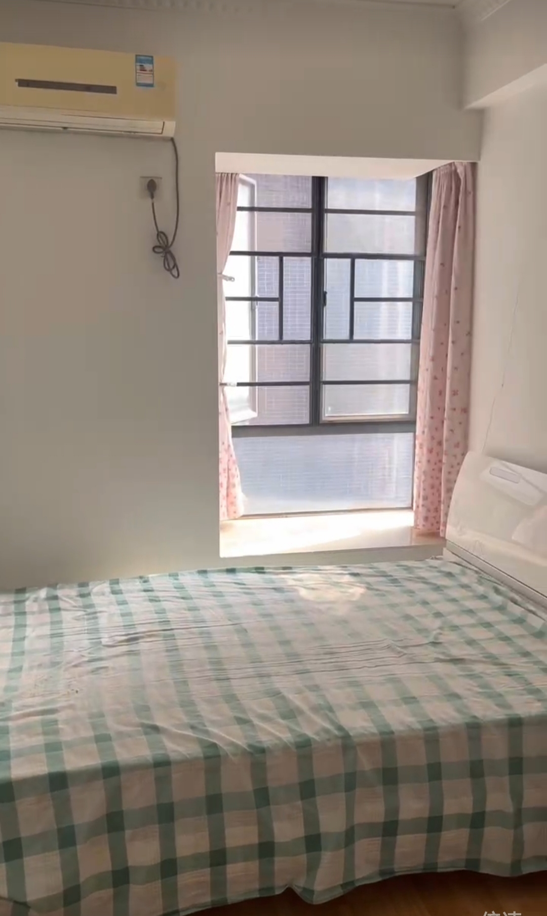 愉景湾东域  3室2厅1卫   1800.00元/月室内图