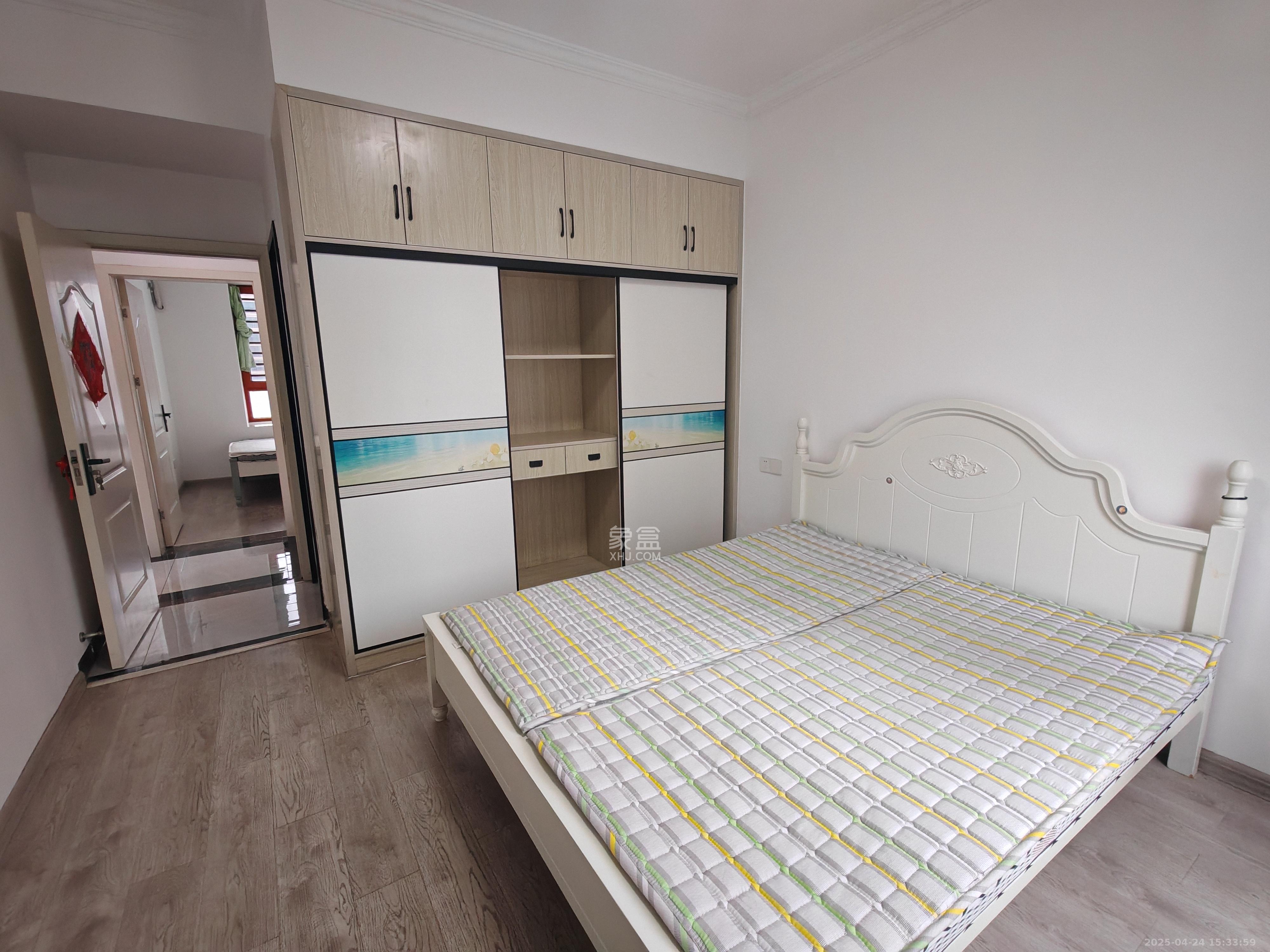 山水梅溪雅郡  3室2厅2卫    2500.0元/月 山水梅溪雅郡  3室2厅2卫    2500.0元/月室内图