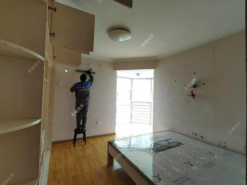 TOP尚都(拓步尚都)  3室2厅2卫    41.8万 TOP尚都(拓步尚都)  3室2厅2卫    41.8万客厅