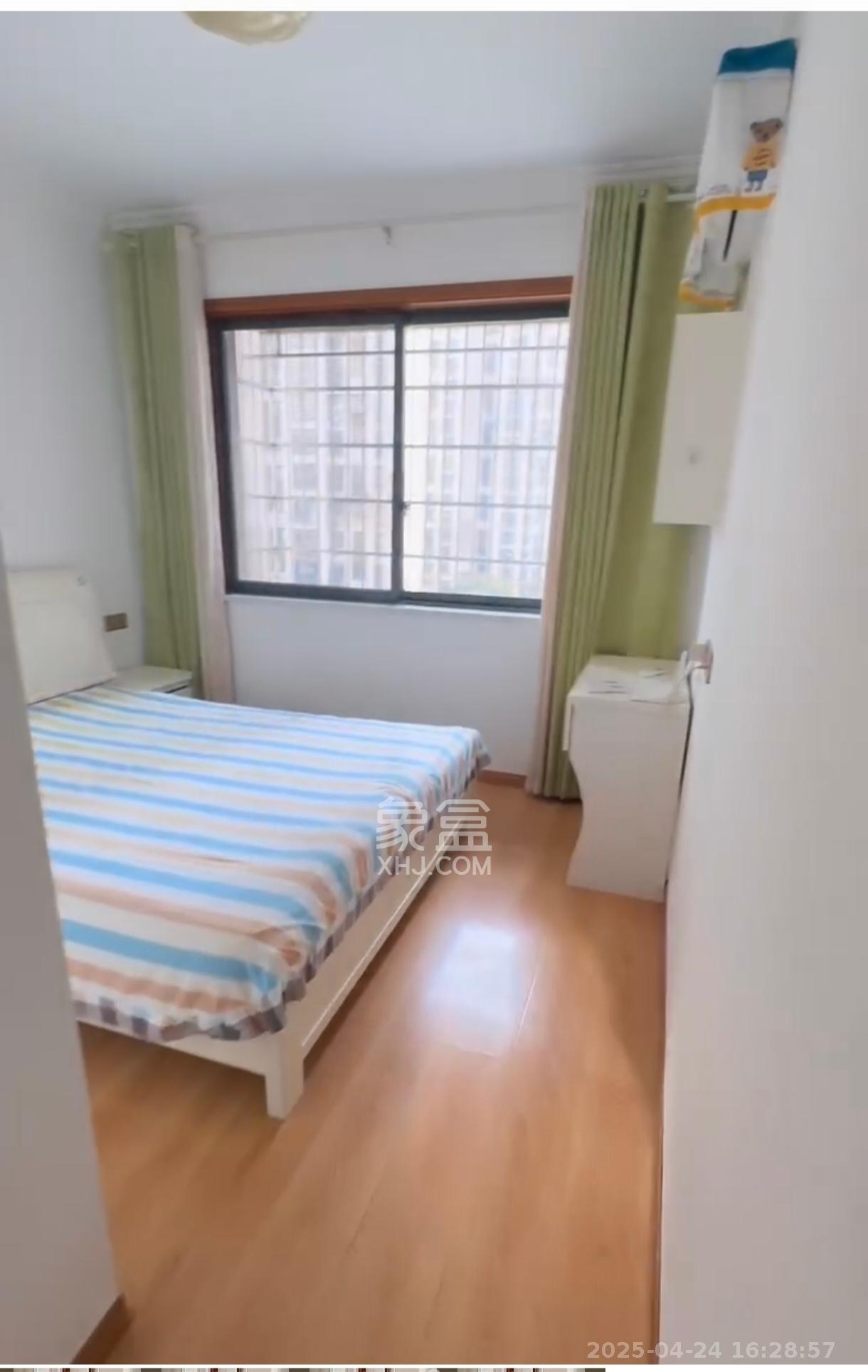 嘉顺苑  3室2厅2卫   2300.00元/月室内图