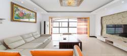 兴邦花城  4室2厅2卫   68.80万