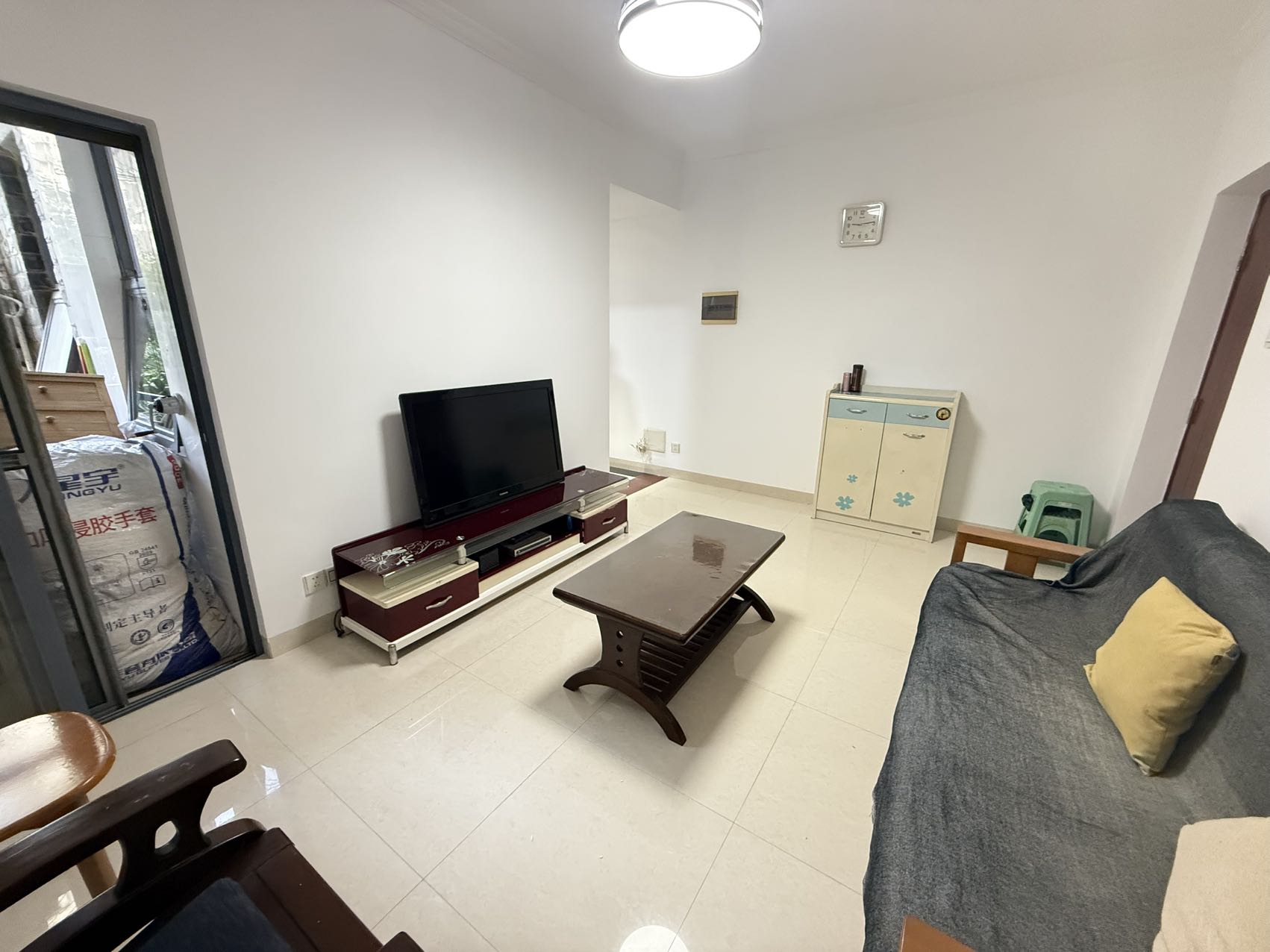 宝安江南城 1室2厅1卫 79.0万 宝安江南城 1室2厅1卫 79.0万室内图