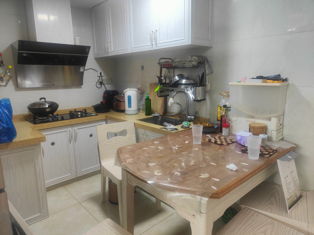 滨江花城  2室1厅1卫    69.0万 滨江花城  2室1厅1卫    69.0万室内图