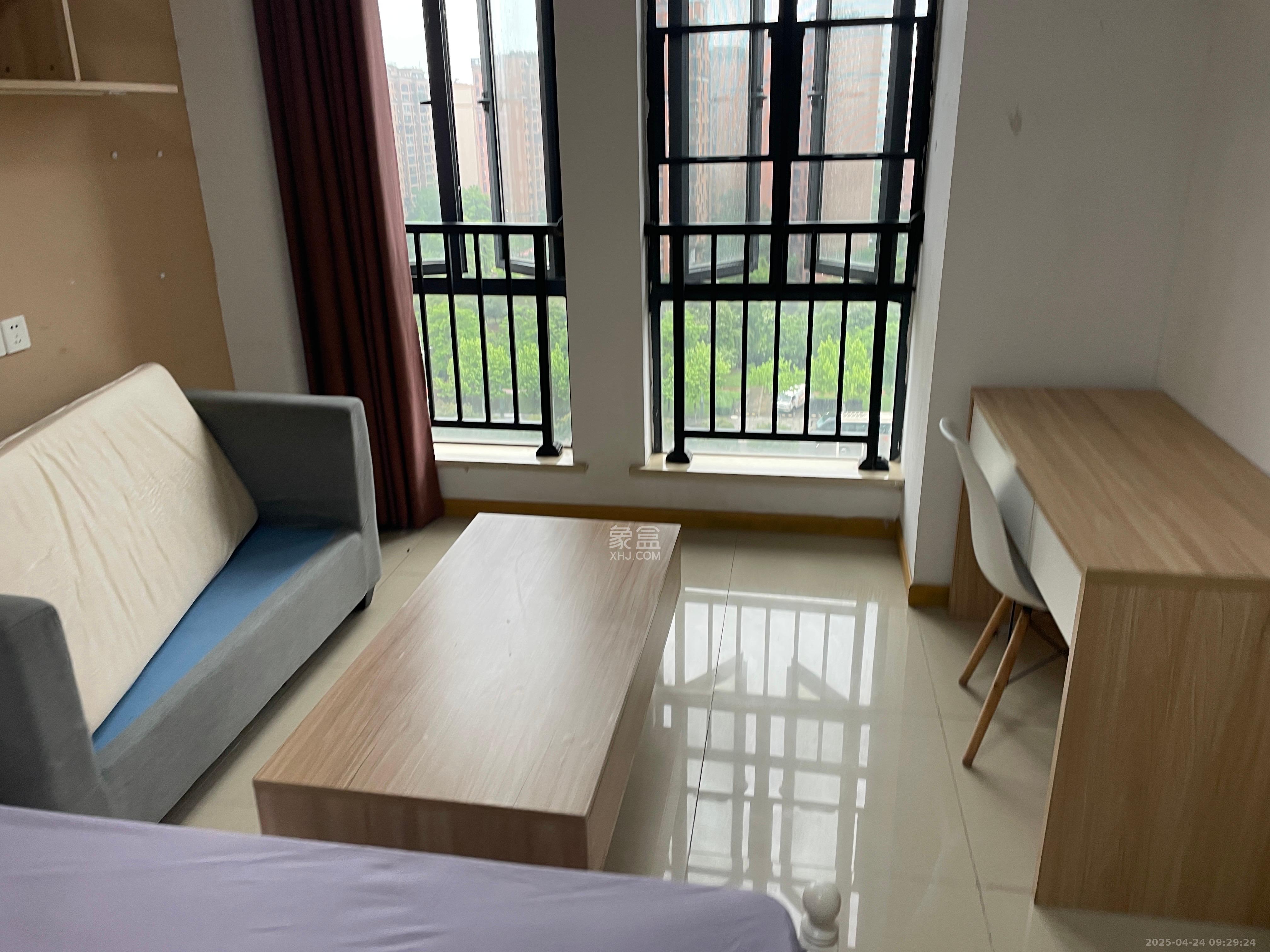 中建芙蓉工社 0室1厅1卫 1400.0元/月 中建芙蓉工社 0室1厅1卫 1400.0元/月室内图