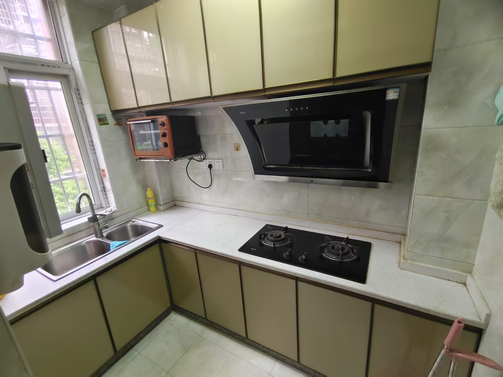 国强小区 2室1厅1卫 1200.0元/月 国强小区 2室1厅1卫 1200.0元/月室内图