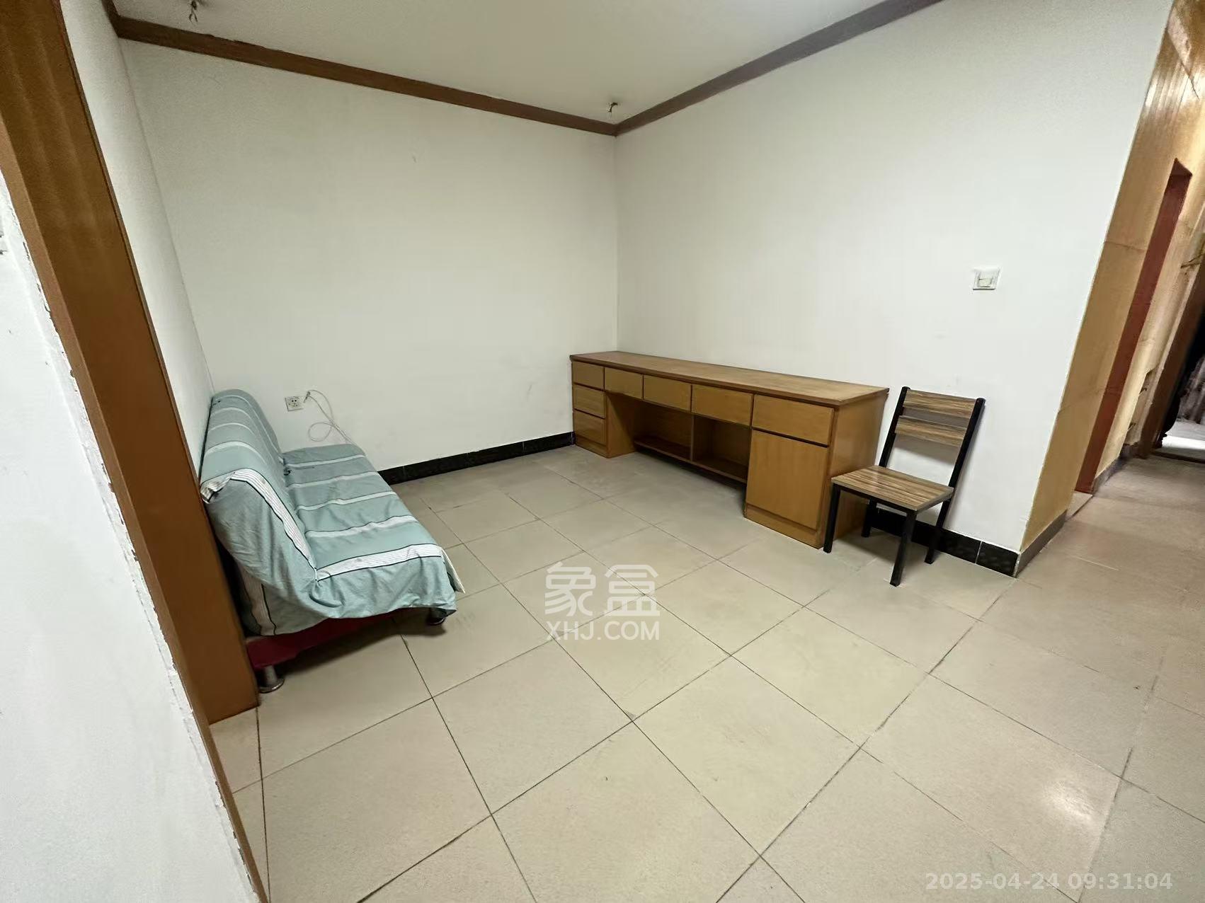 吉景小区 2室2厅1卫 1600.0元/月 吉景小区 2室2厅1卫 1600.0元/月室内图