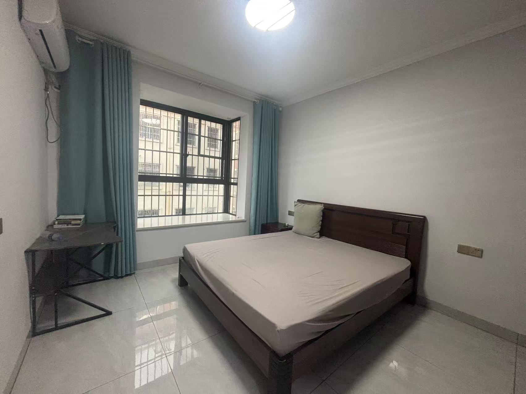 大明安置小区  3室2厅2卫    1280.0元/月 大明安置小区  3室2厅2卫    1280.0元/月