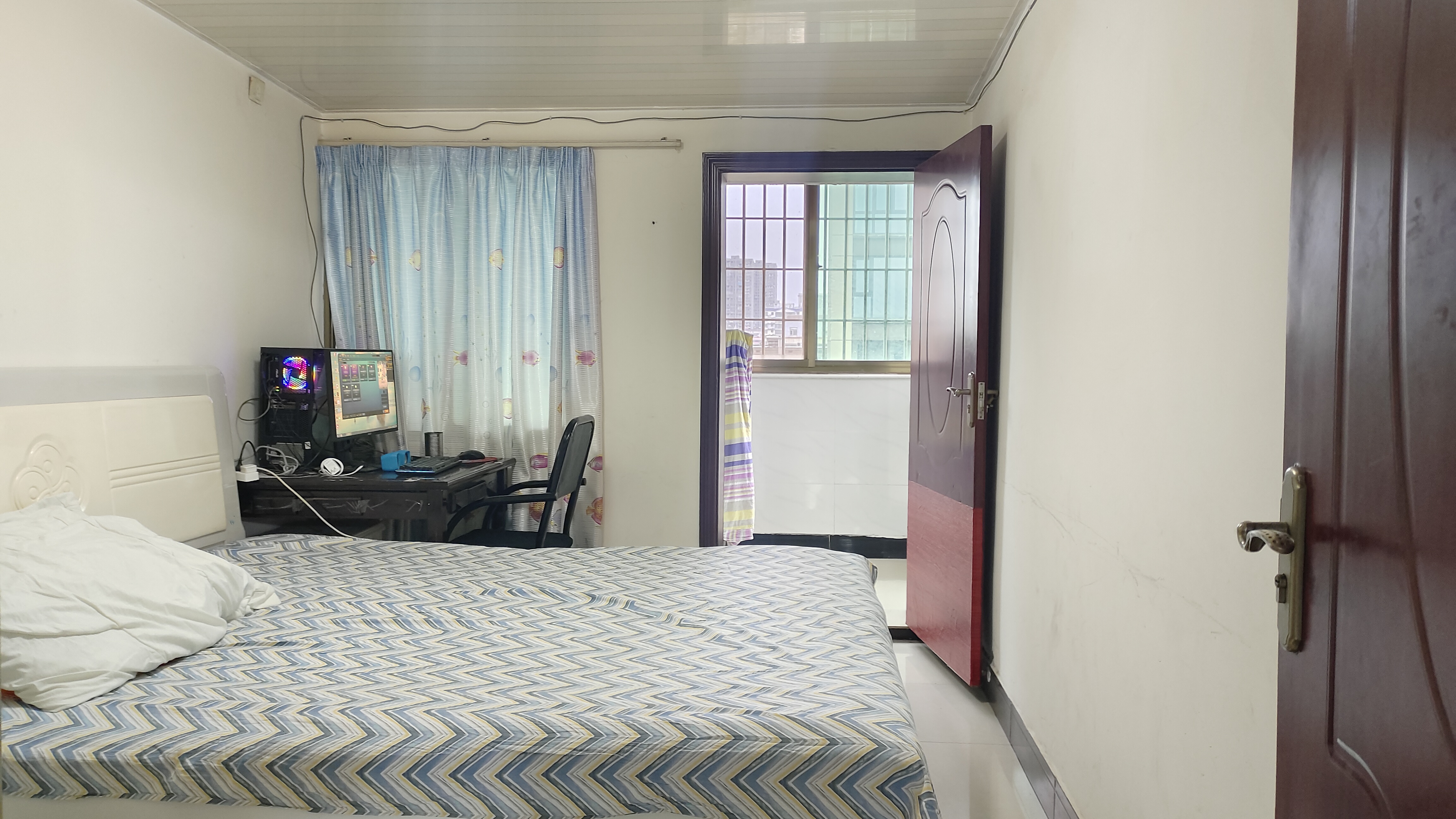 长青明苑(长青名苑  3室2厅1卫    16.8万 长青明苑(长青名苑  3室2厅1卫    16.8万卧室