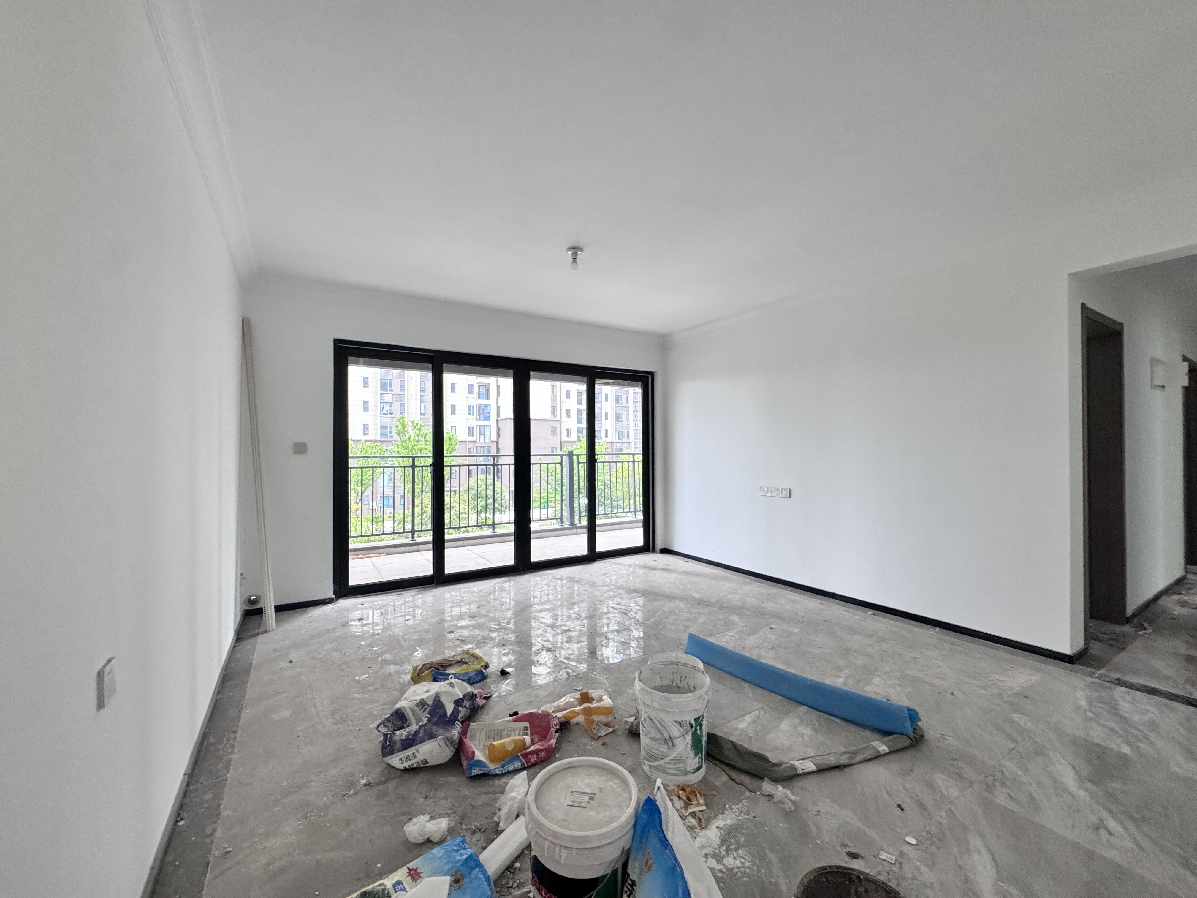 碧桂园华府(碧桂园五期) 1室0厅0卫 1400.0元/月 碧桂园华府(碧桂园五期) 1室0厅0卫 1400.0元/月室内图