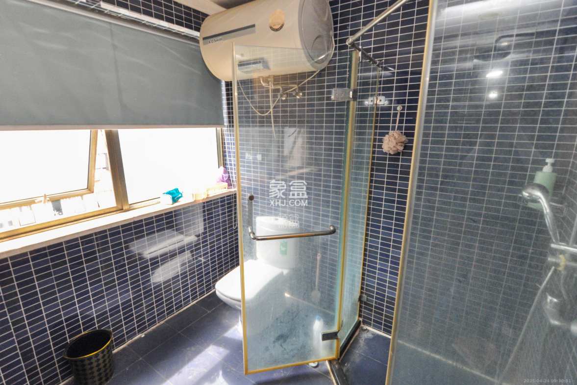 麓谷坐标 1室1厅1卫 2000.00元/月 麓谷坐标 1室1厅1卫 2000.00元/月室内图