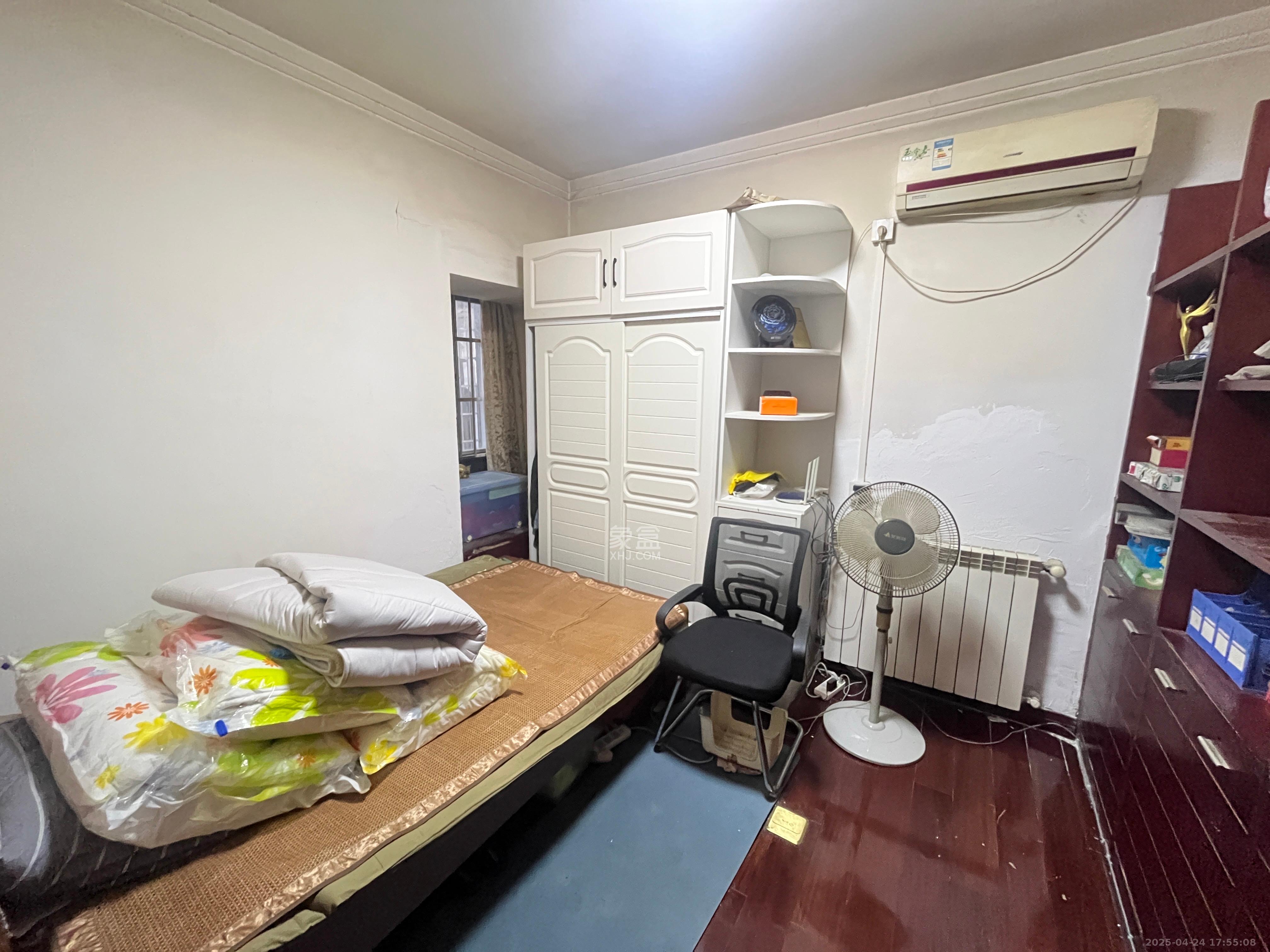 美林银谷 3室2厅2卫 2900.0元/月 美林银谷 3室2厅2卫 2900.0元/月室内图