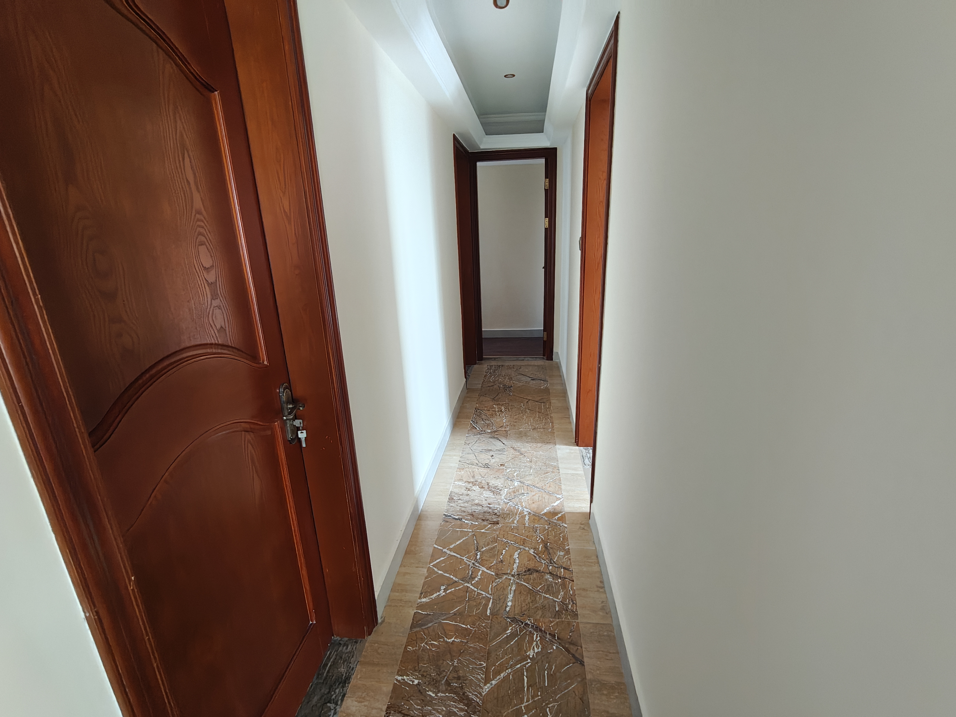 丽晶温泉海景花园二期(丽晶维港、丽晶海景花园) 5室2厅2卫 5500.0元/月 丽晶温泉海景花园二期(丽晶维港、丽晶海景花园) 5室2厅2卫 5500.0元/月户型图