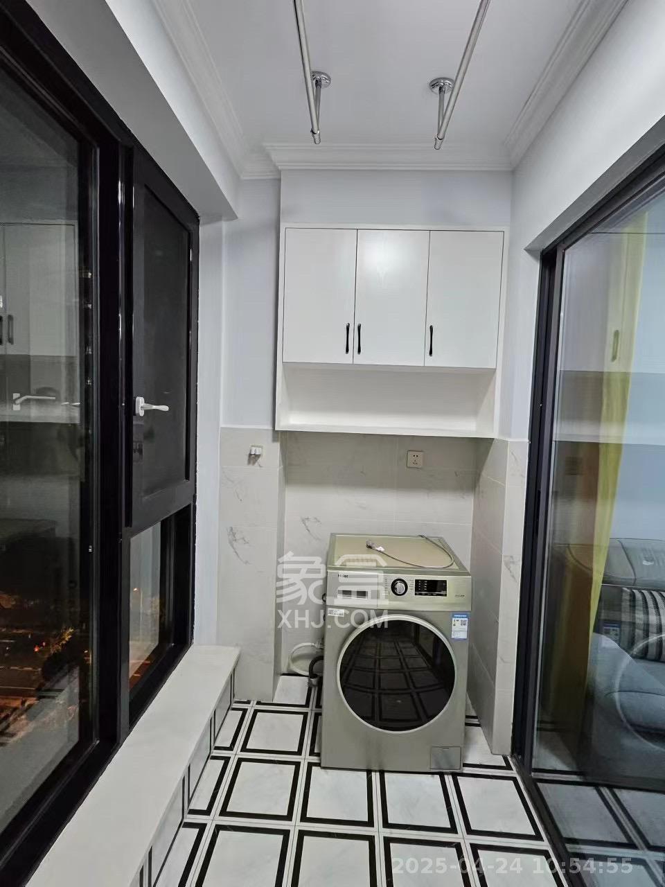 恒基凯旋门三期  2室1厅1卫   2300.00元/月室内图