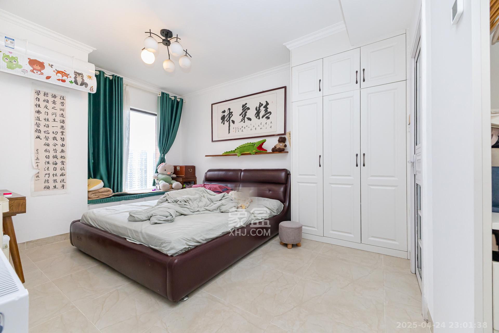 润和又一城 3室2厅2卫 86.8万 润和又一城 3室2厅2卫 86.8万卧室