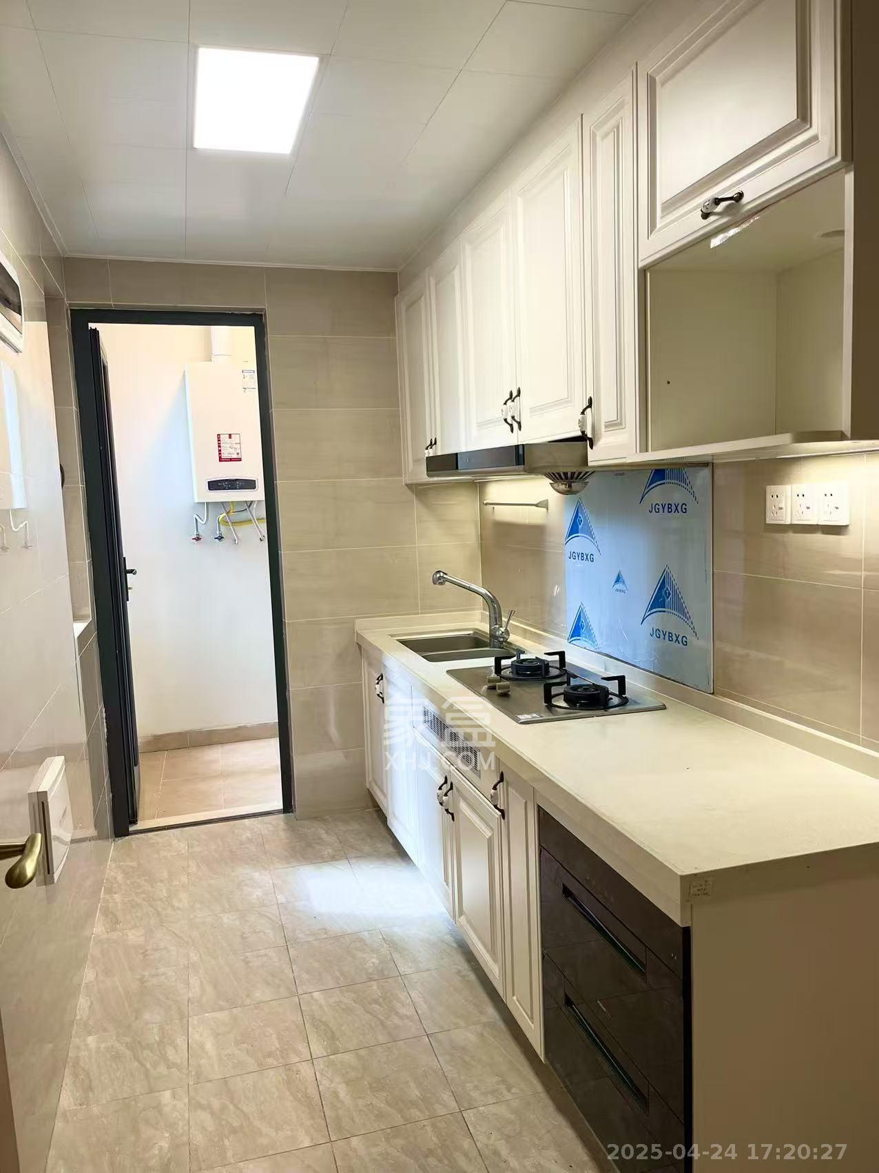 恒大养生谷 2室2厅1卫 29.88万 恒大养生谷 2室2厅1卫 29.88万室内图