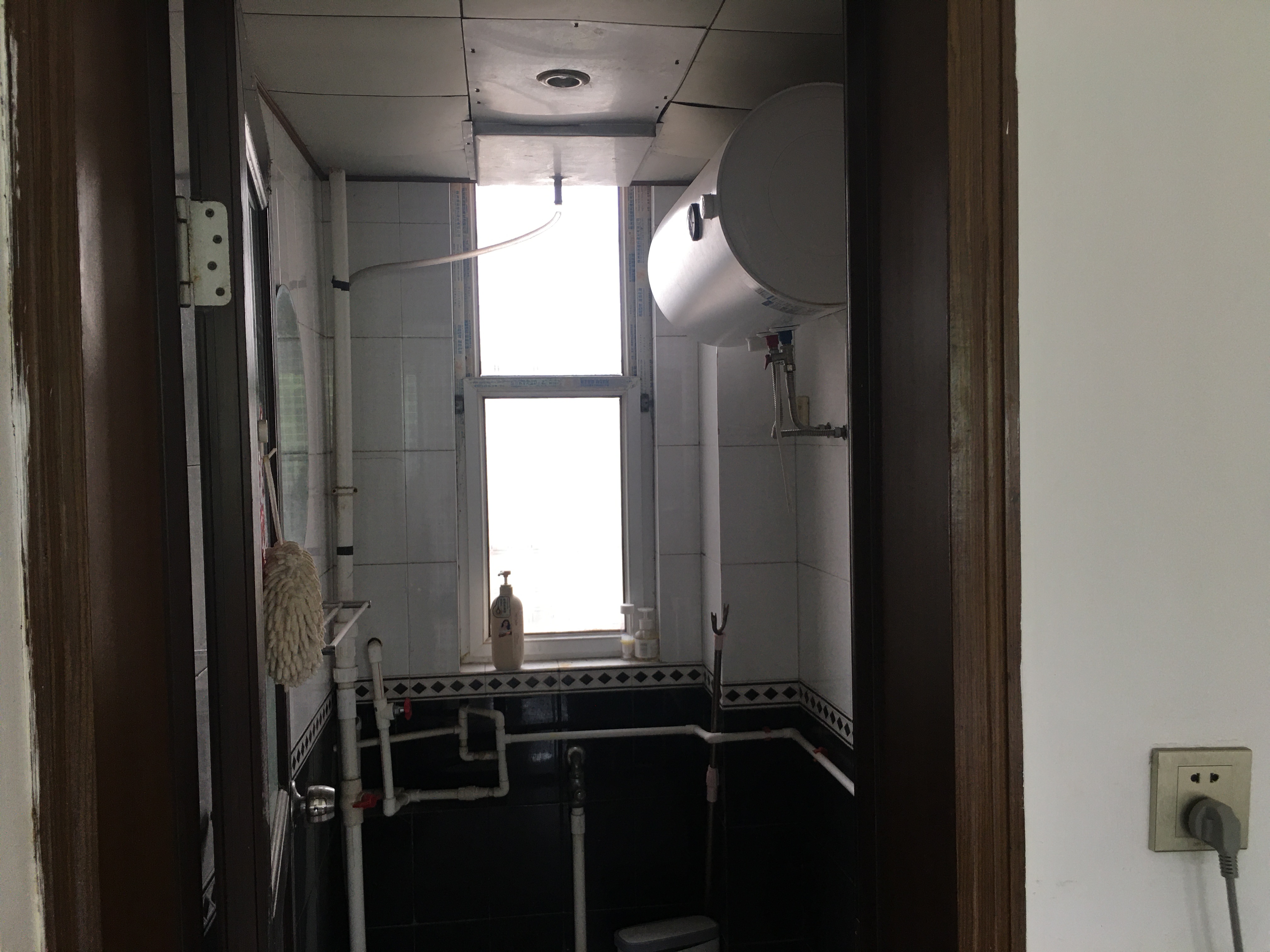 锦鑫花园 2室1厅1卫 800.0元/月 锦鑫花园 2室1厅1卫 800.0元/月室内图