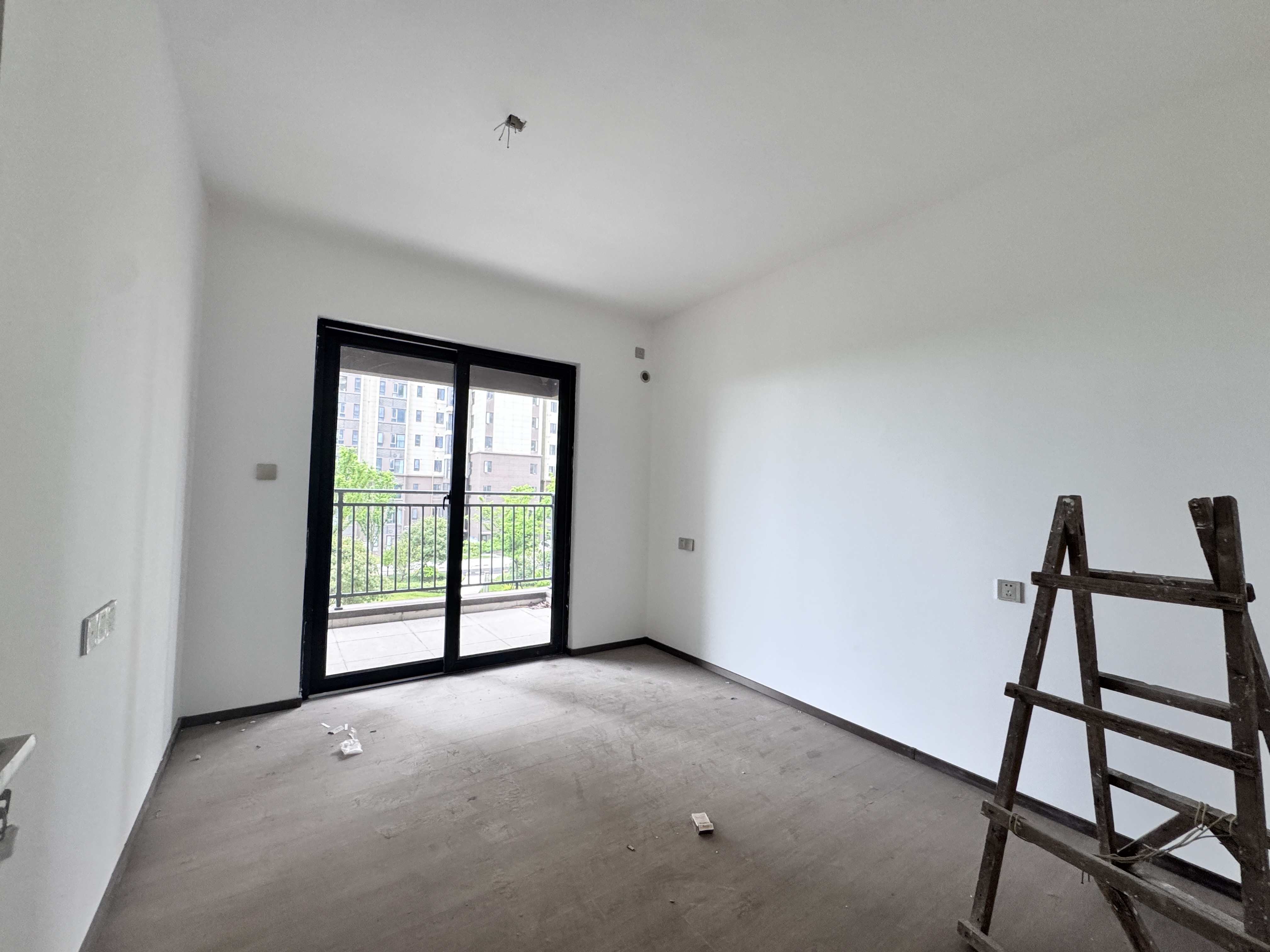 碧桂园华府(碧桂园五期) 1室0厅0卫 1400.0元/月 碧桂园华府(碧桂园五期) 1室0厅0卫 1400.0元/月室内图