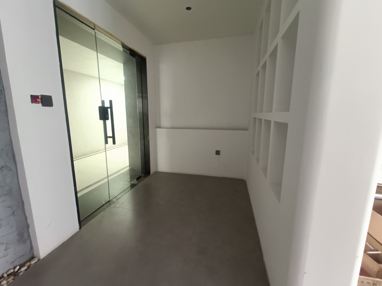 汇通国际  1室1厅1卫    1000.0元/月 汇通国际  1室1厅1卫    1000.0元/月室内图