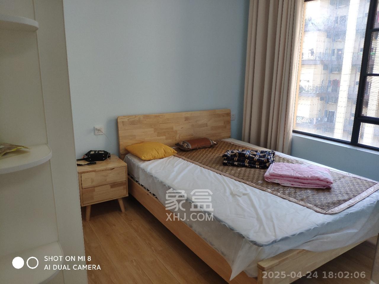 保利城(中航城国际社区、郡原美村) 3室2厅1卫 2300.0元/月 保利城(中航城国际社区、郡原美村) 3室2厅1卫 2300.0元/月室内图