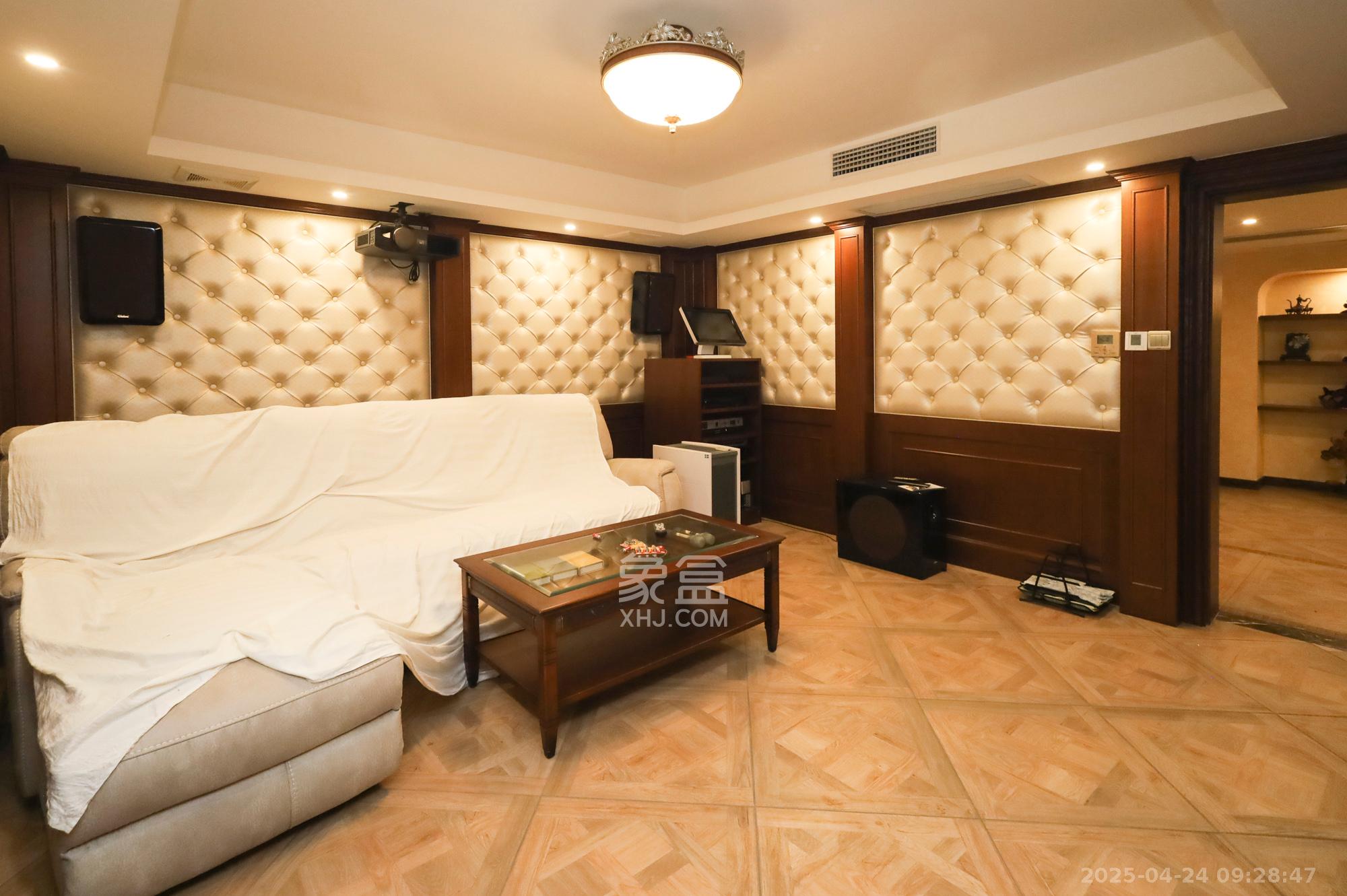 万业巴厘岛 1室0厅0卫 450.0万 万业巴厘岛 1室0厅0卫 450.0万其他