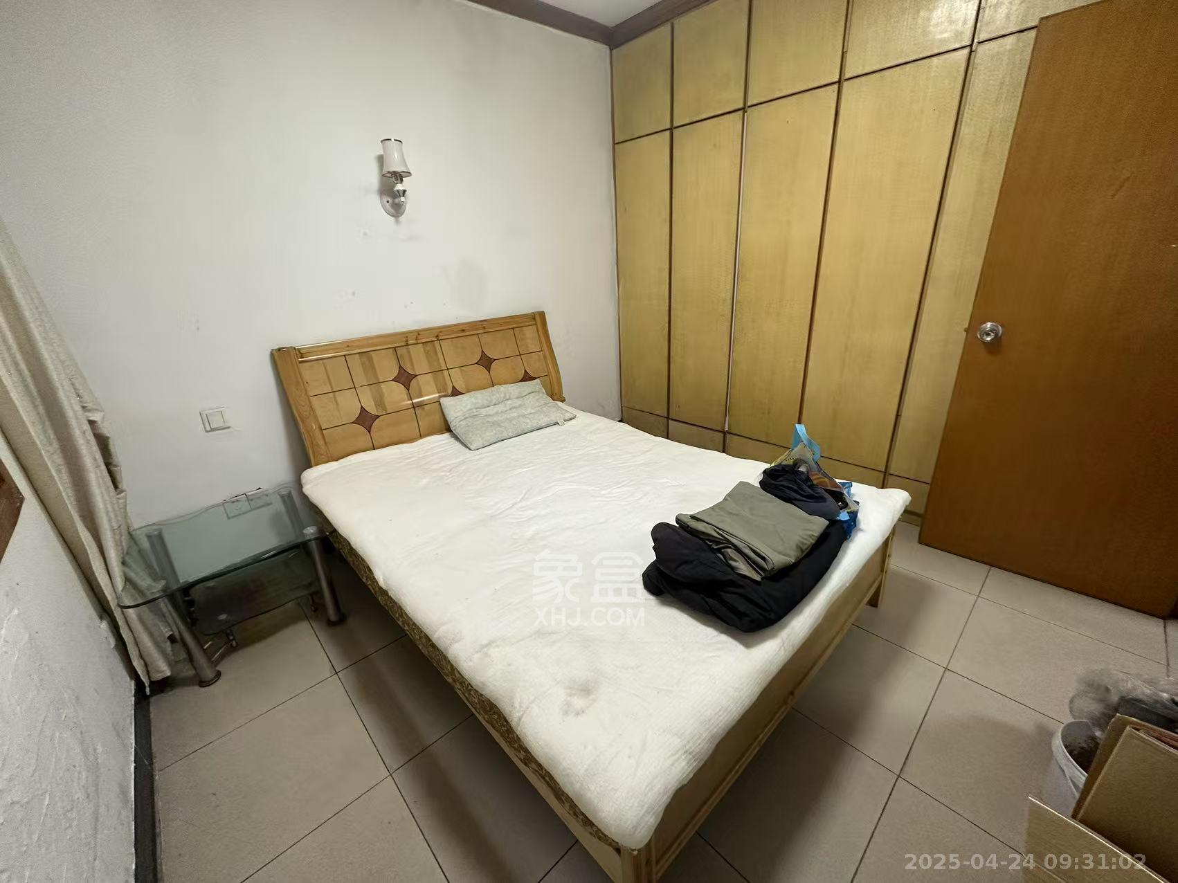 吉景小区 2室2厅1卫 1600.0元/月 吉景小区 2室2厅1卫 1600.0元/月室内图