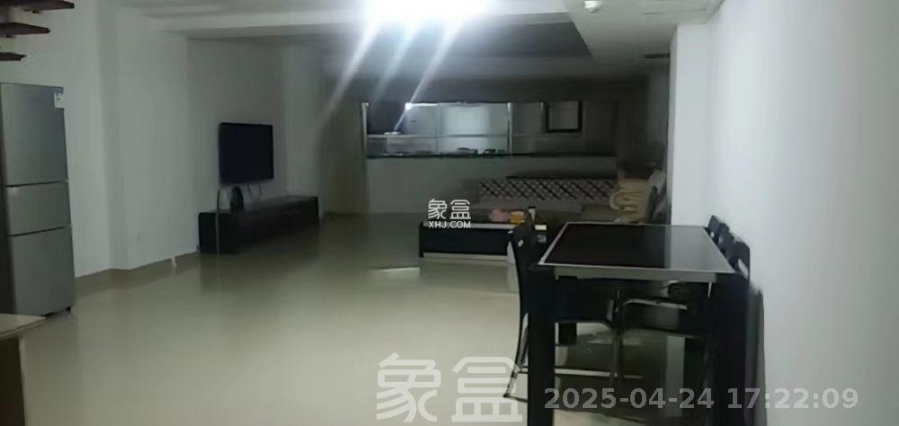 中瀚财富广场  3室2厅2卫    35.0万 中瀚财富广场  3室2厅2卫    35.0万室内图