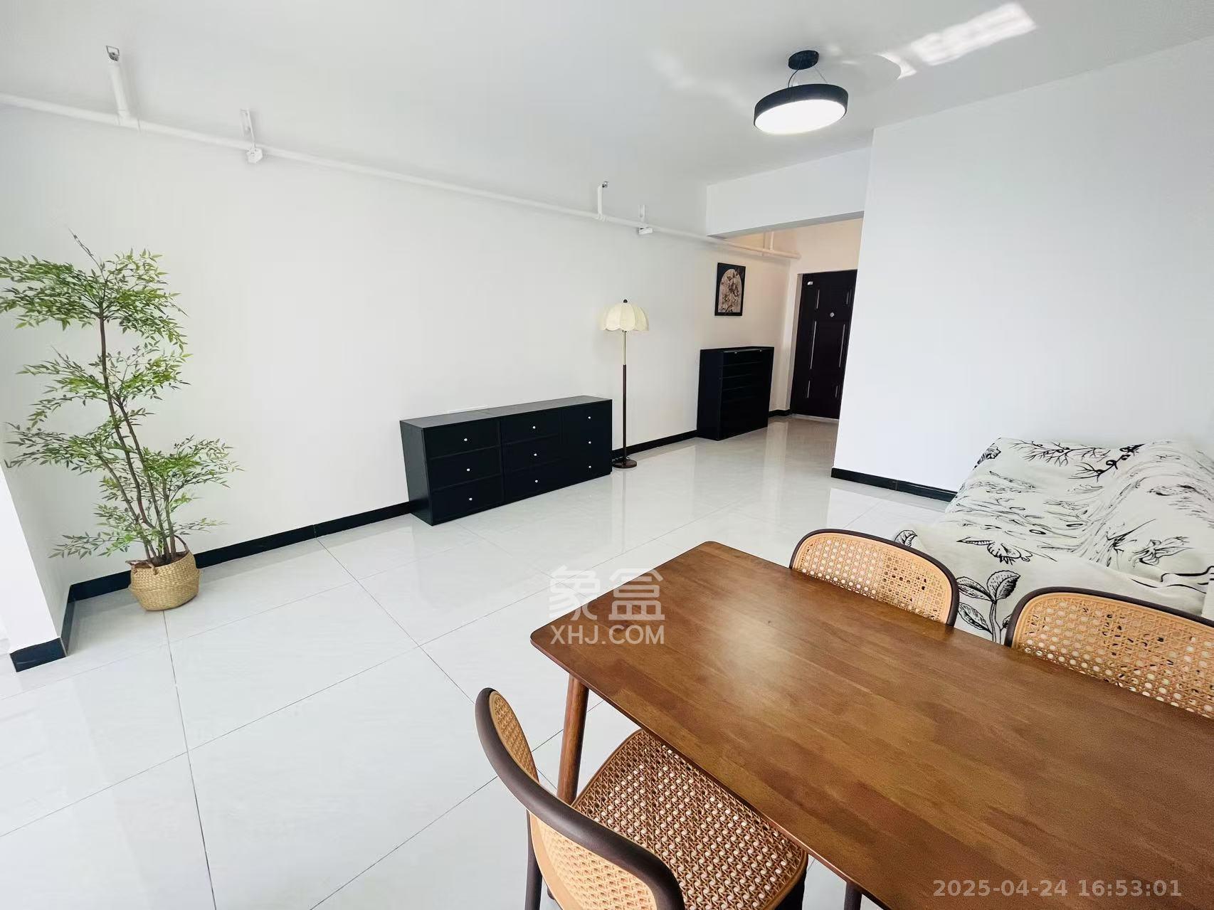 栢丽国际 1室1厅1卫 1600.0元/月 栢丽国际 1室1厅1卫 1600.0元/月室内图