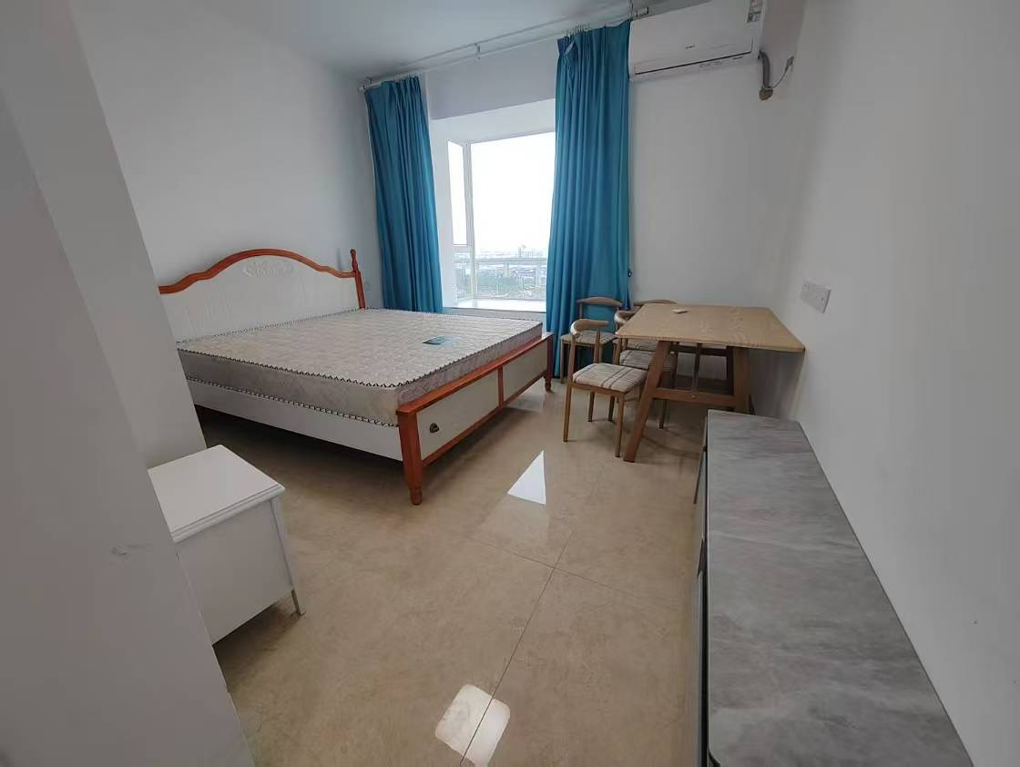 展兴高新花园  3室2厅2卫    3000.0元/月 展兴高新花园  3室2厅2卫    3000.0元/月室内图