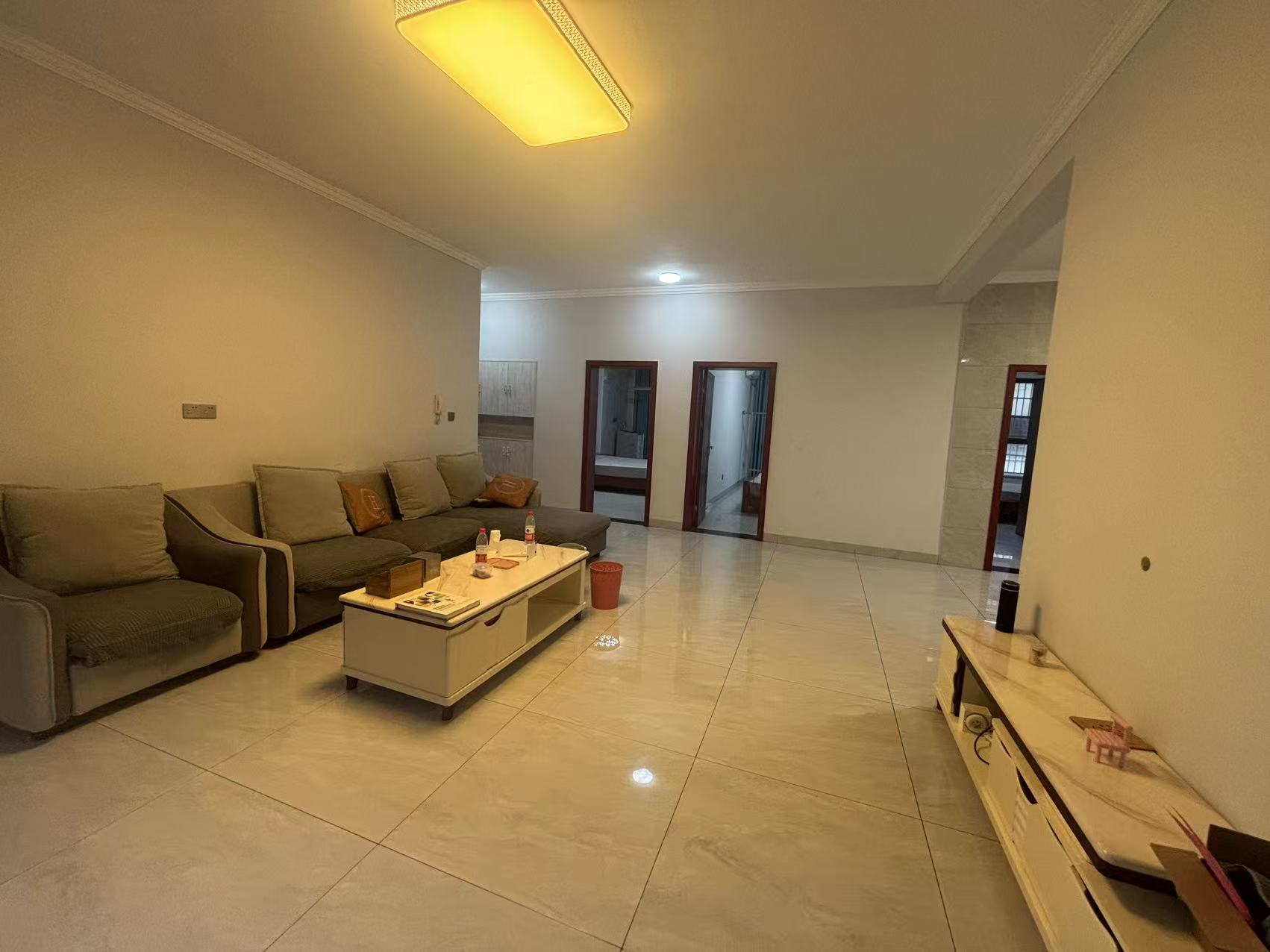 大明安置小区 3室2厅2卫 1280.0元/月 大明安置小区 3室2厅2卫 1280.0元/月小区图