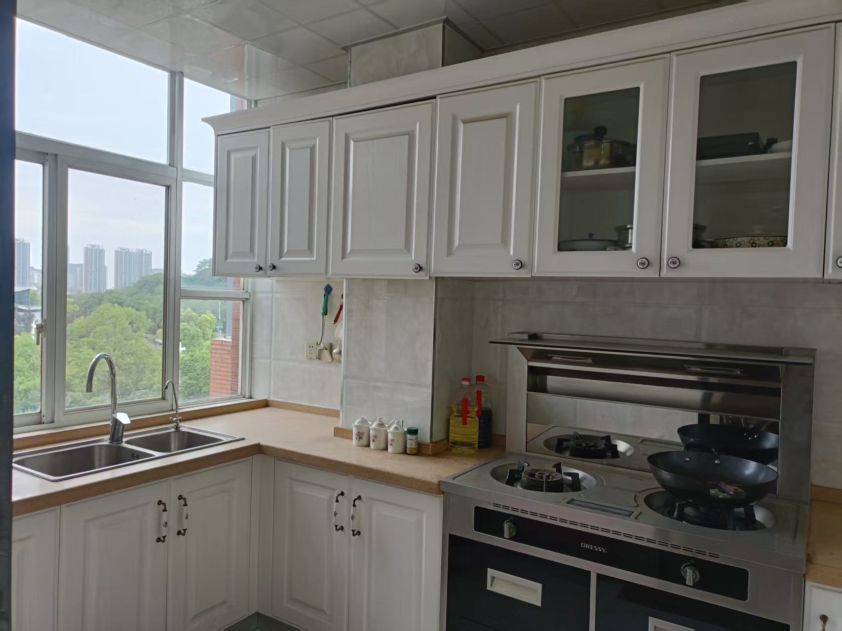 丽景雅苑 5室3厅3卫 98.0万 丽景雅苑 5室3厅3卫 98.0万室内图