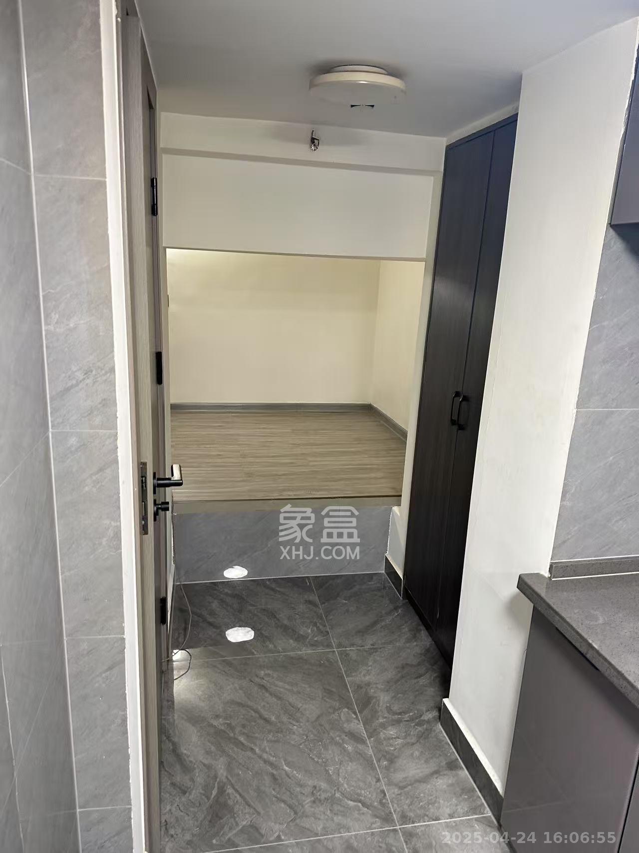 龙湖湘江星座(祺鑫星座公寓) 1室1厅1卫 1300.0元/月 龙湖湘江星座(祺鑫星座公寓) 1室1厅1卫 1300.0元/月室内图