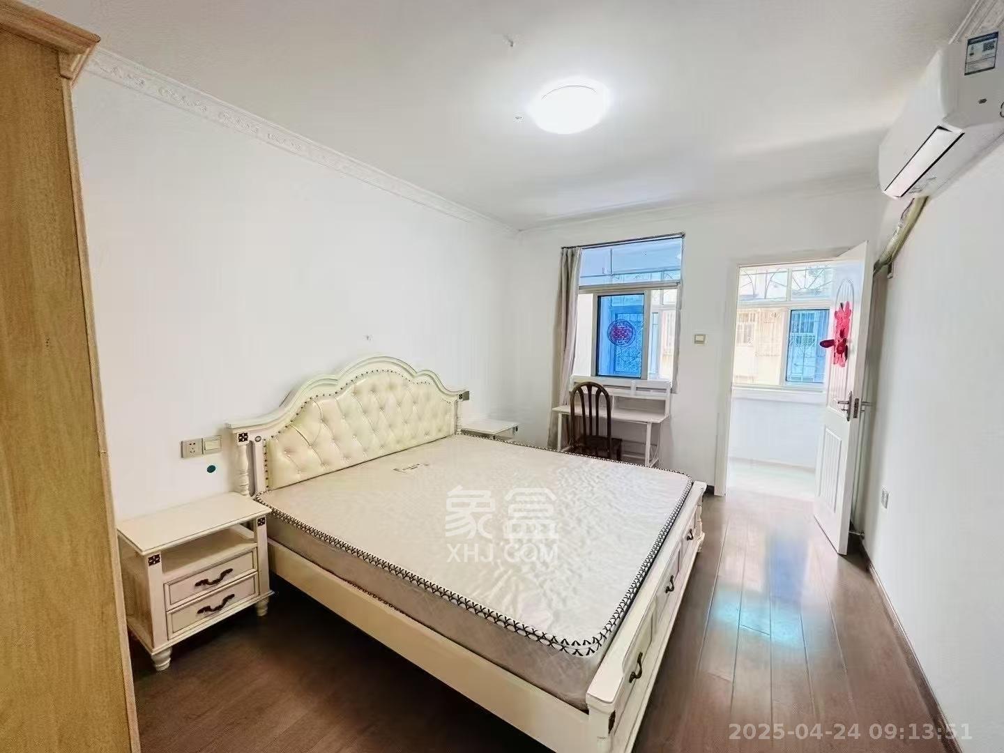 复地星光天地  3室2厅1卫    4000.0元/月 复地星光天地  3室2厅1卫    4000.0元/月室内图