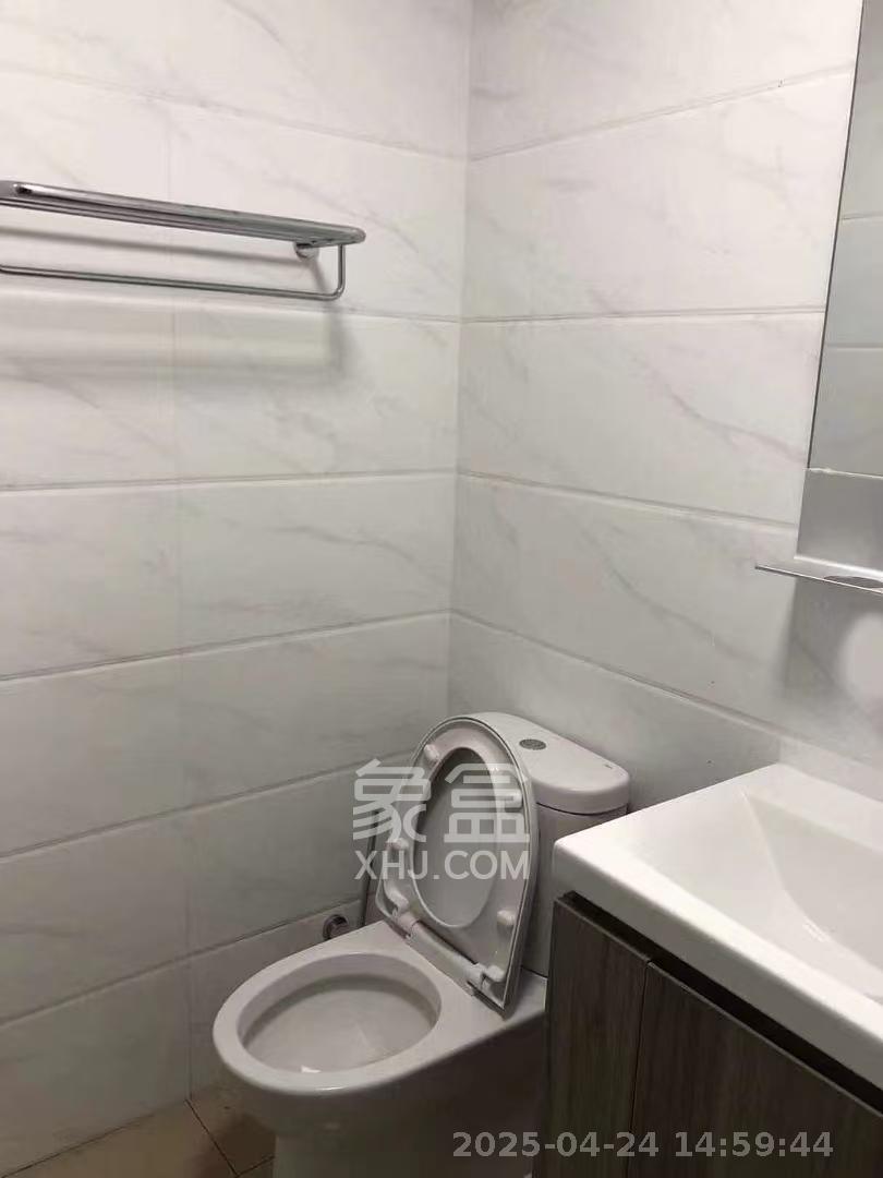 碧桂园星城首府 1室1厅1卫 1300.0元/月 碧桂园星城首府 1室1厅1卫 1300.0元/月室内图