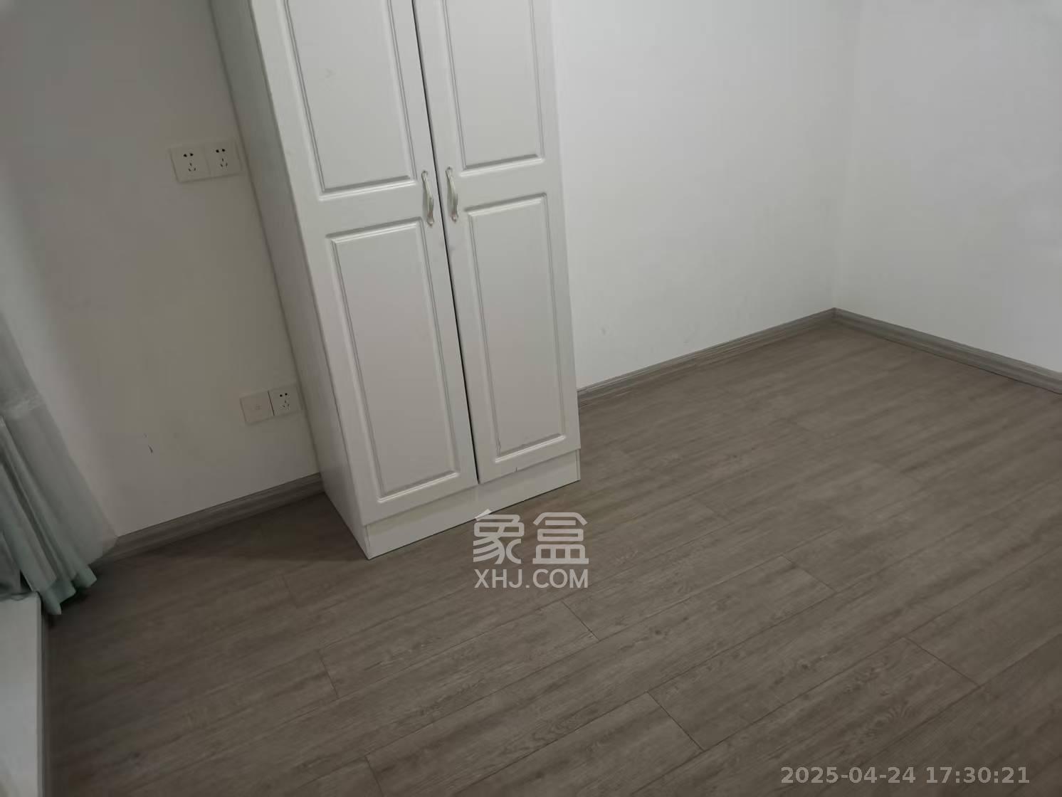 中冶中央公园  3室2厅1卫   2800.00元/月室内图