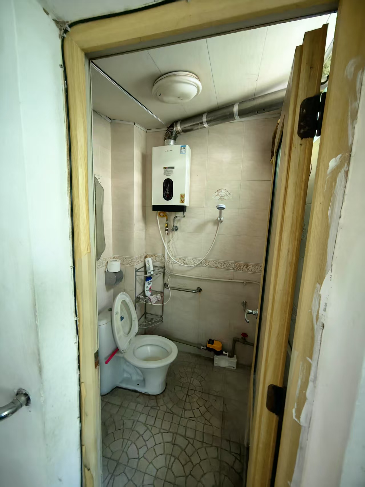 金福城 2室2厅1卫 2200.0元/月 金福城 2室2厅1卫 2200.0元/月室内图