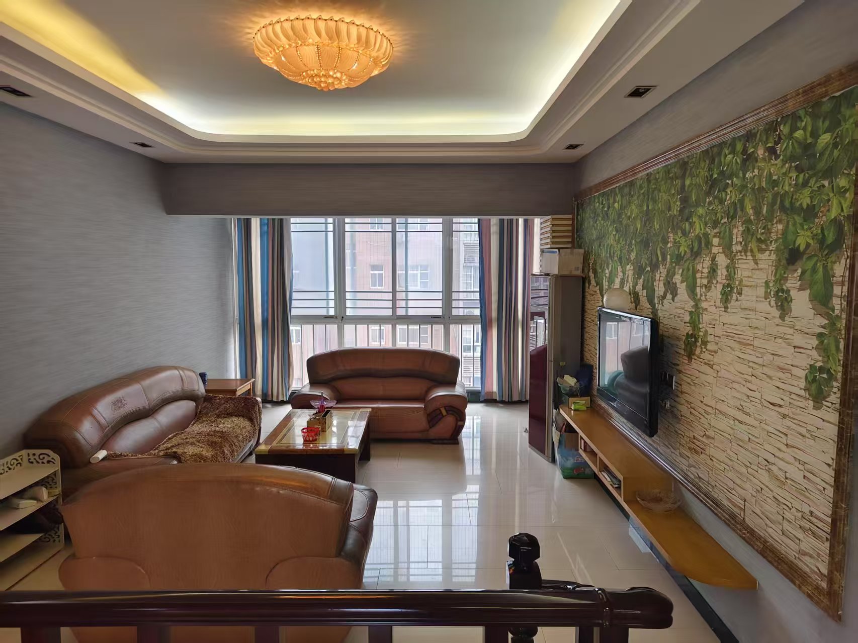 丽景雅苑  4室2厅3卫   65.80万